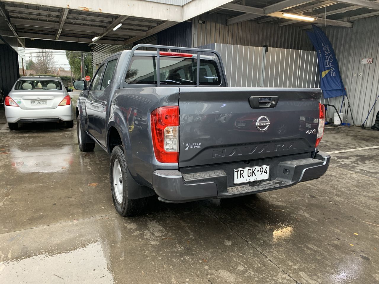 NISSAN - 8