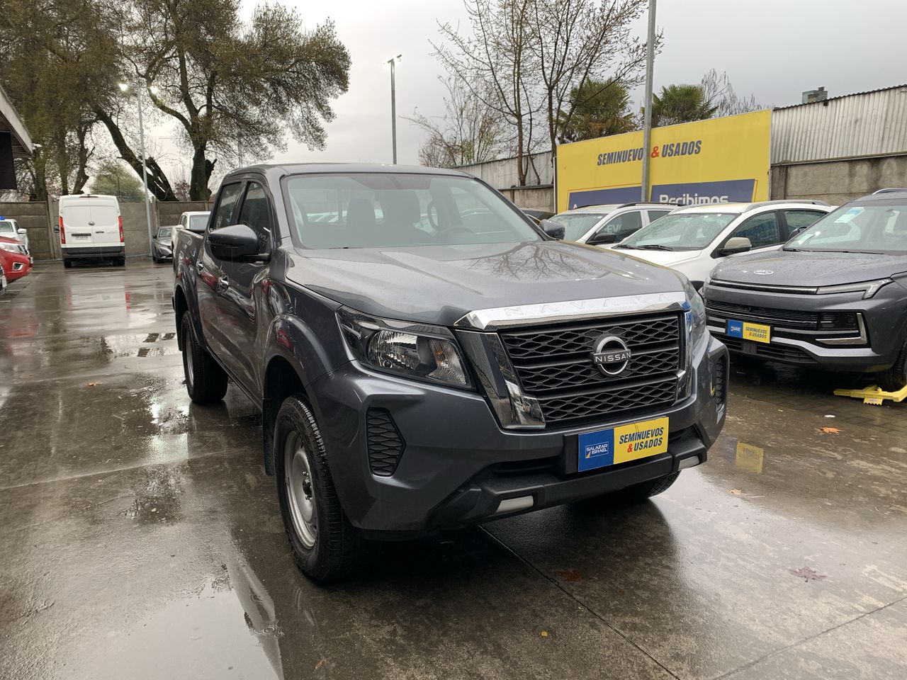 NISSAN - 4