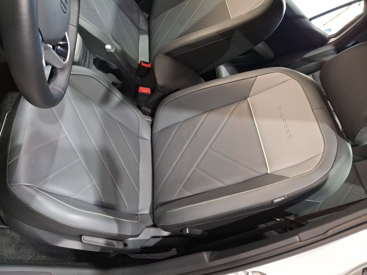 VOLKSWAGEN - 20