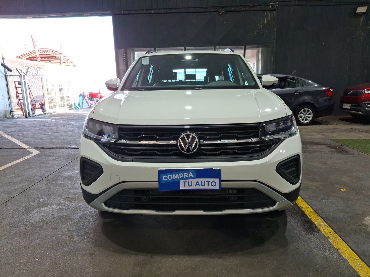 VOLKSWAGEN - 2