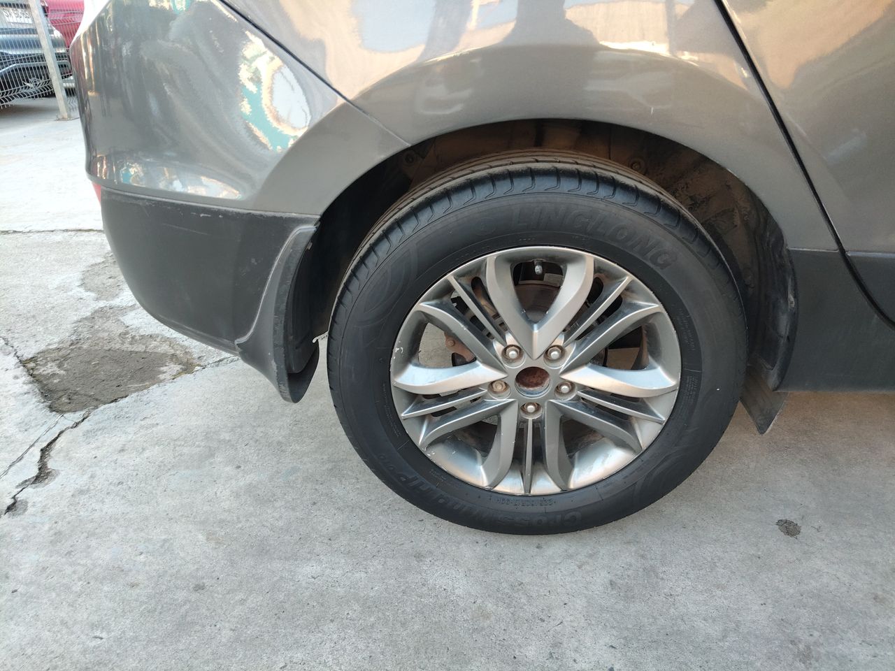 HYUNDAI - 17