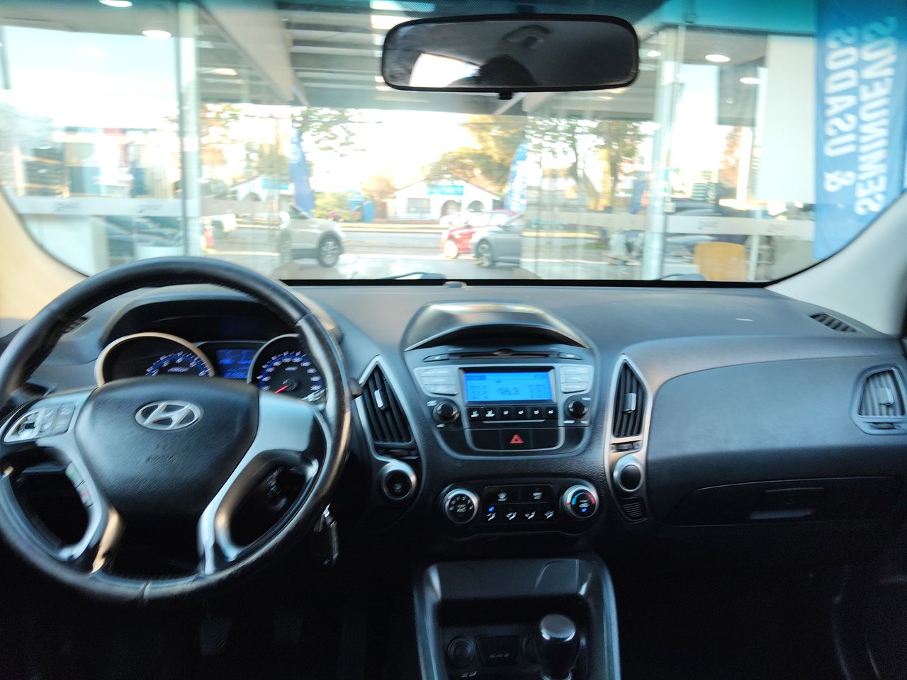 HYUNDAI - 9