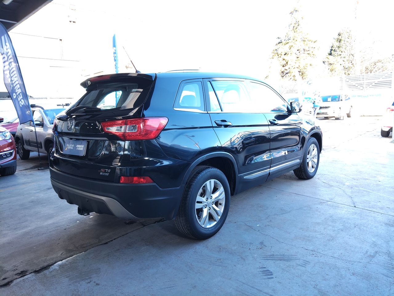 CHANGAN - 7