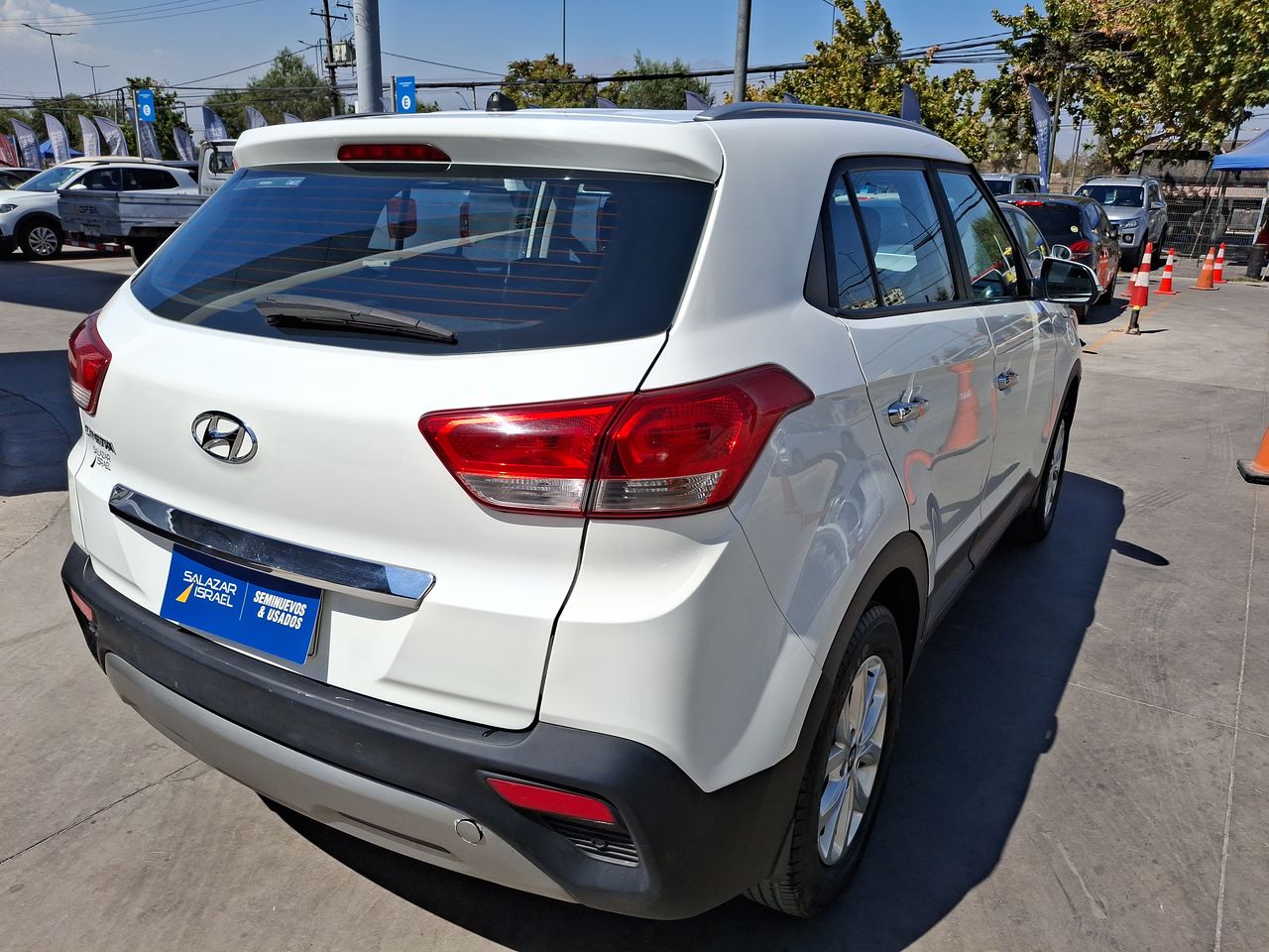 HYUNDAI - 7