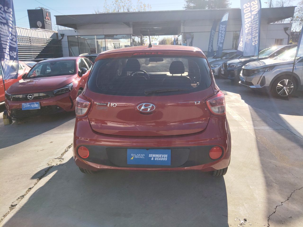 HYUNDAI - 6