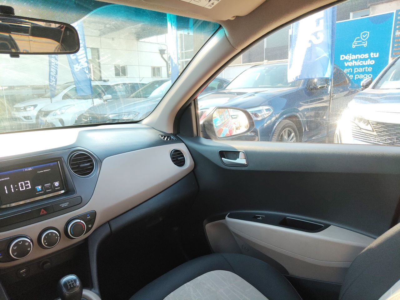 HYUNDAI - 10