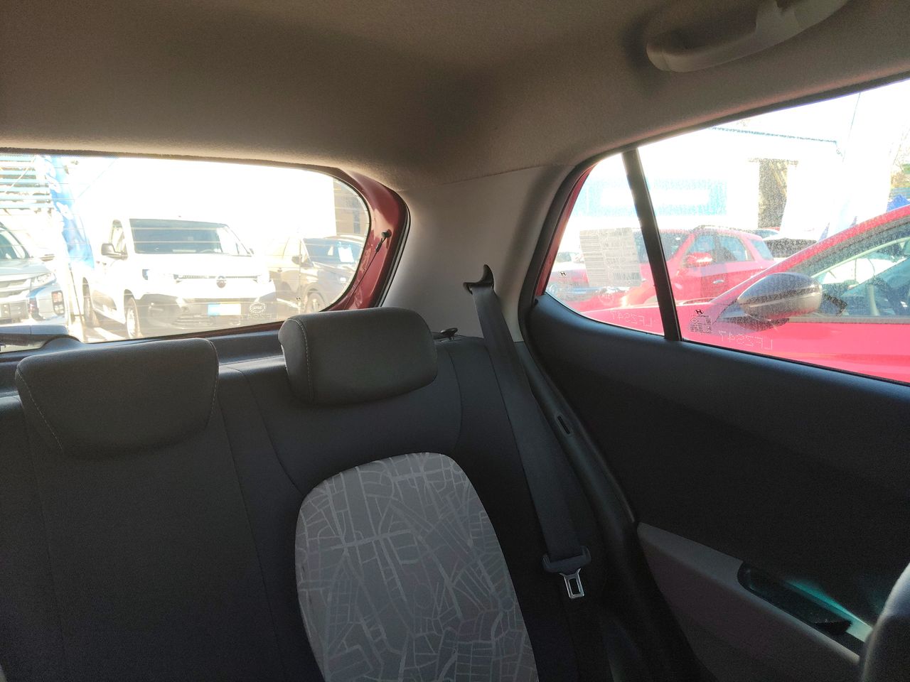 HYUNDAI - 14
