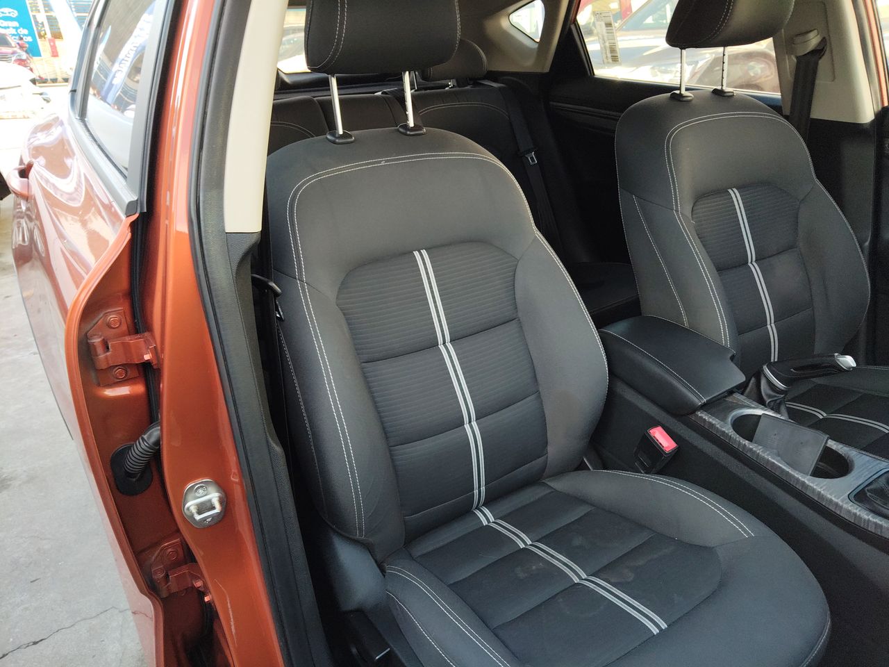 GEELY - 34