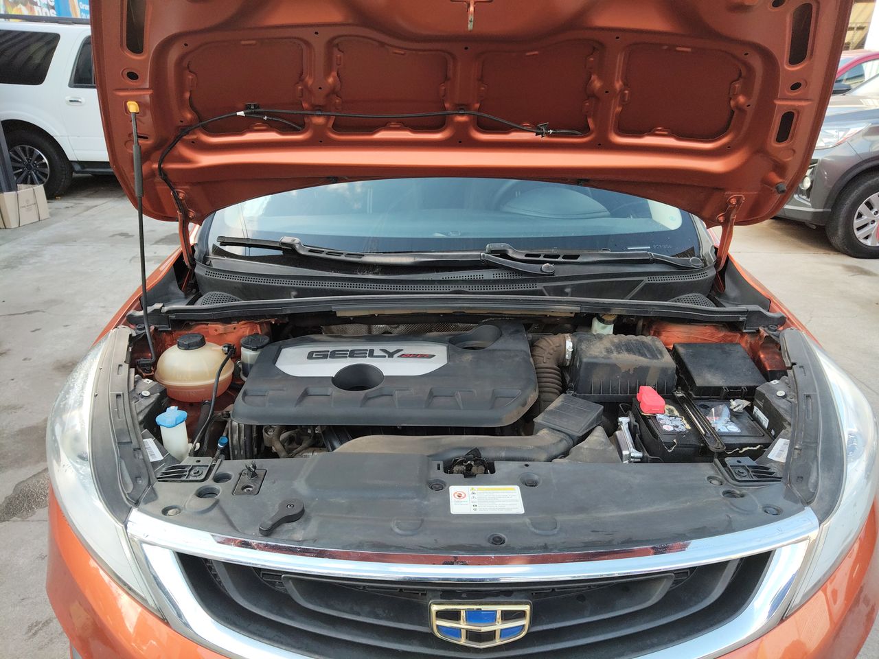 GEELY - 18