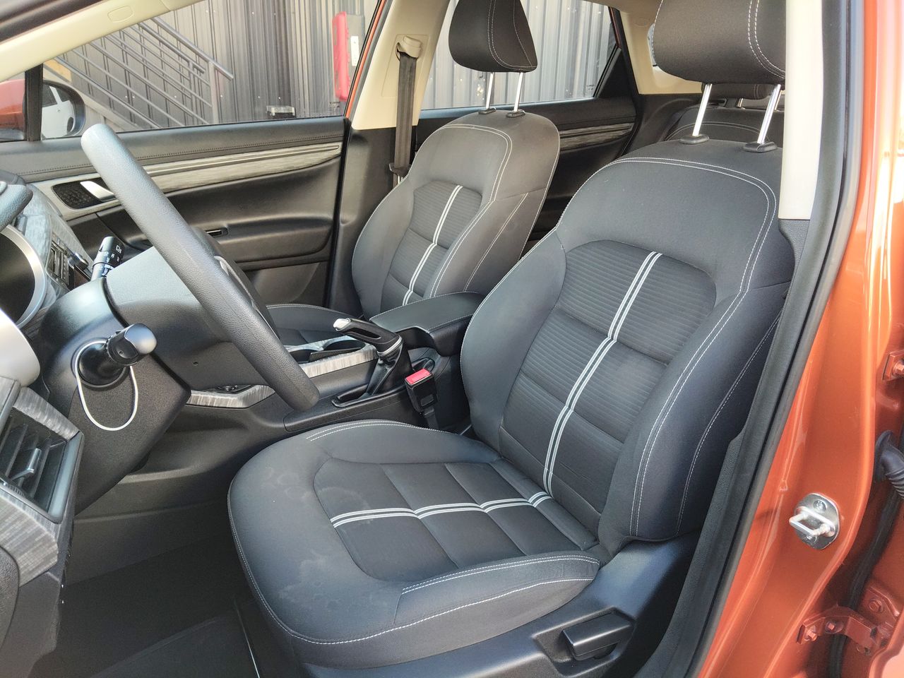 GEELY - 25