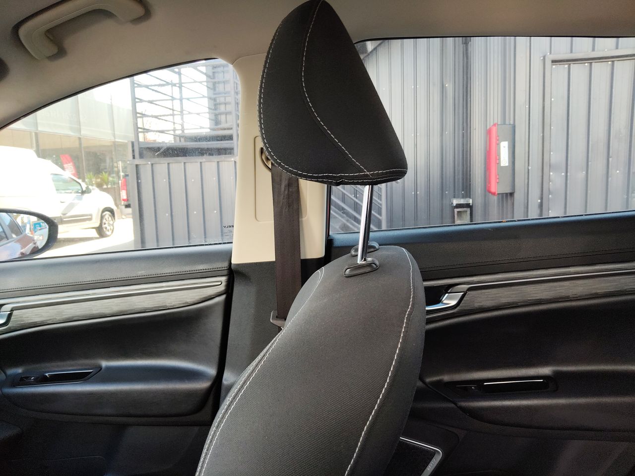 GEELY - 11