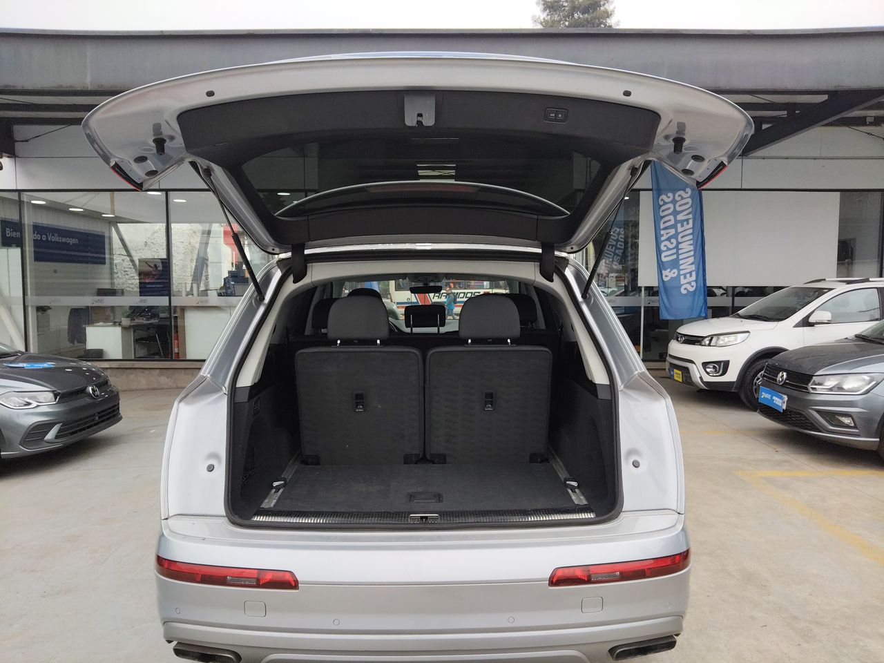AUDI - 22