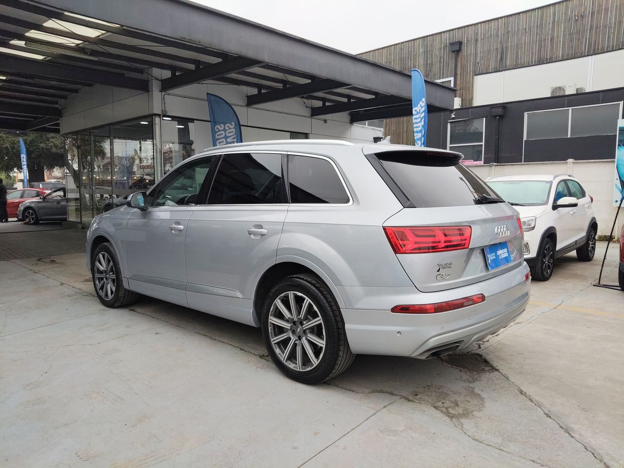 AUDI - 5