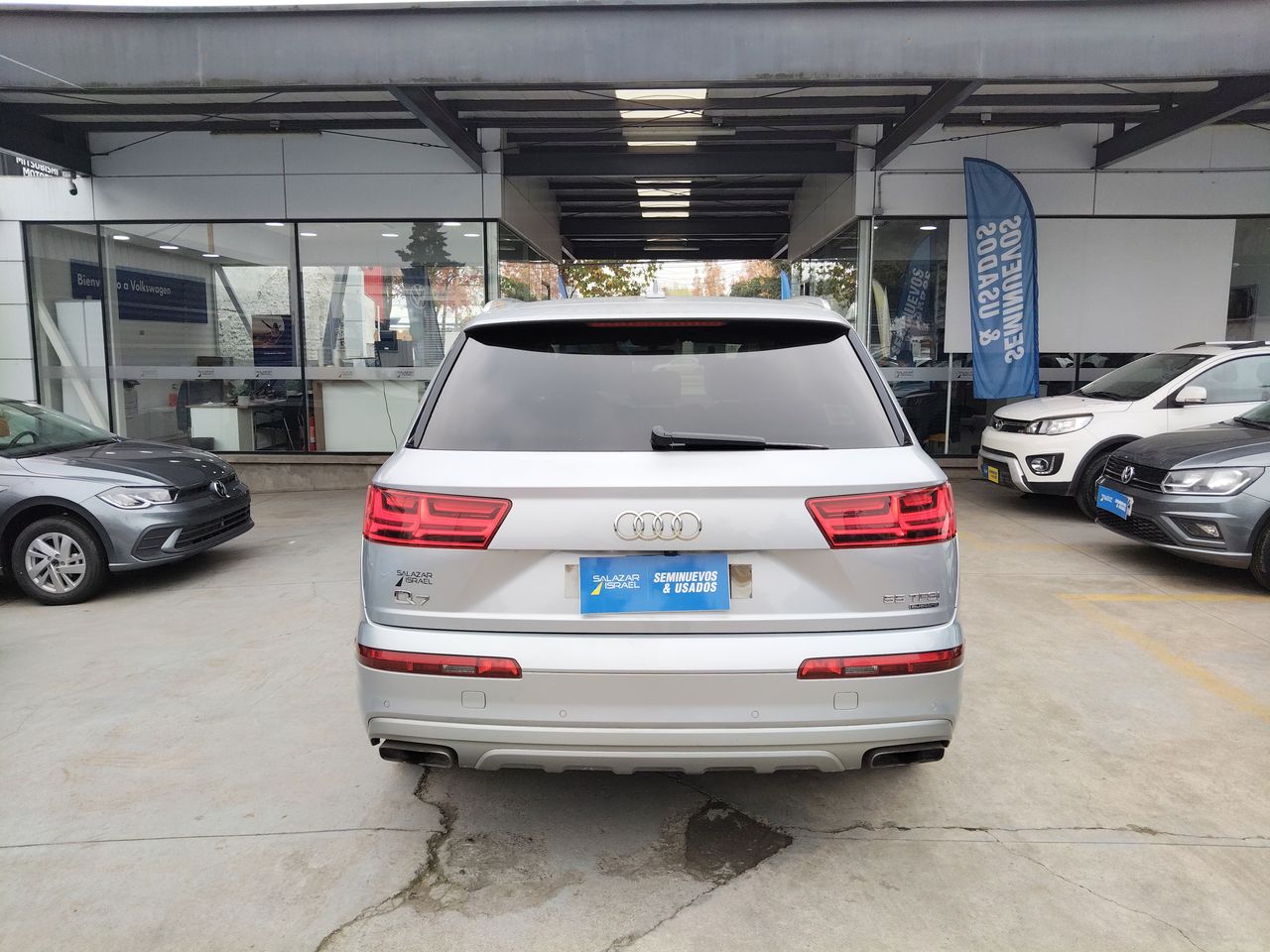 AUDI - 6