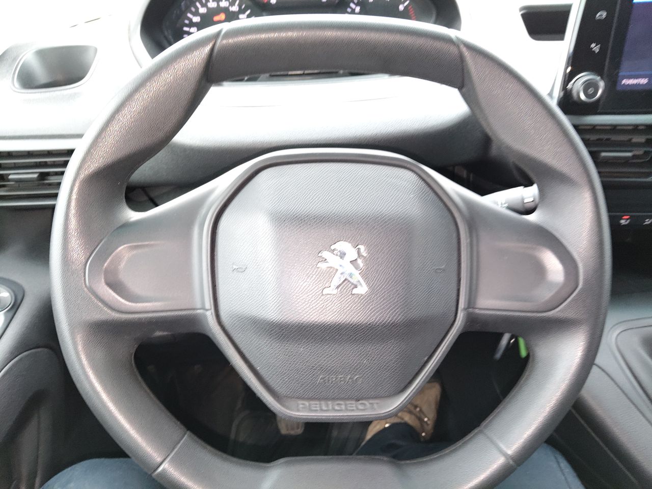 PEUGEOT - 27