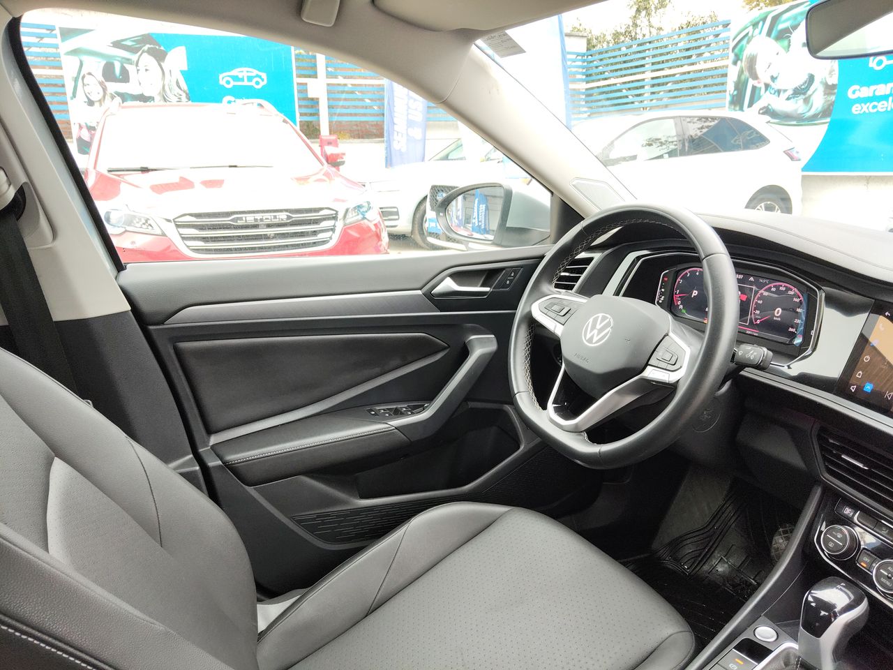 VOLKSWAGEN - 14