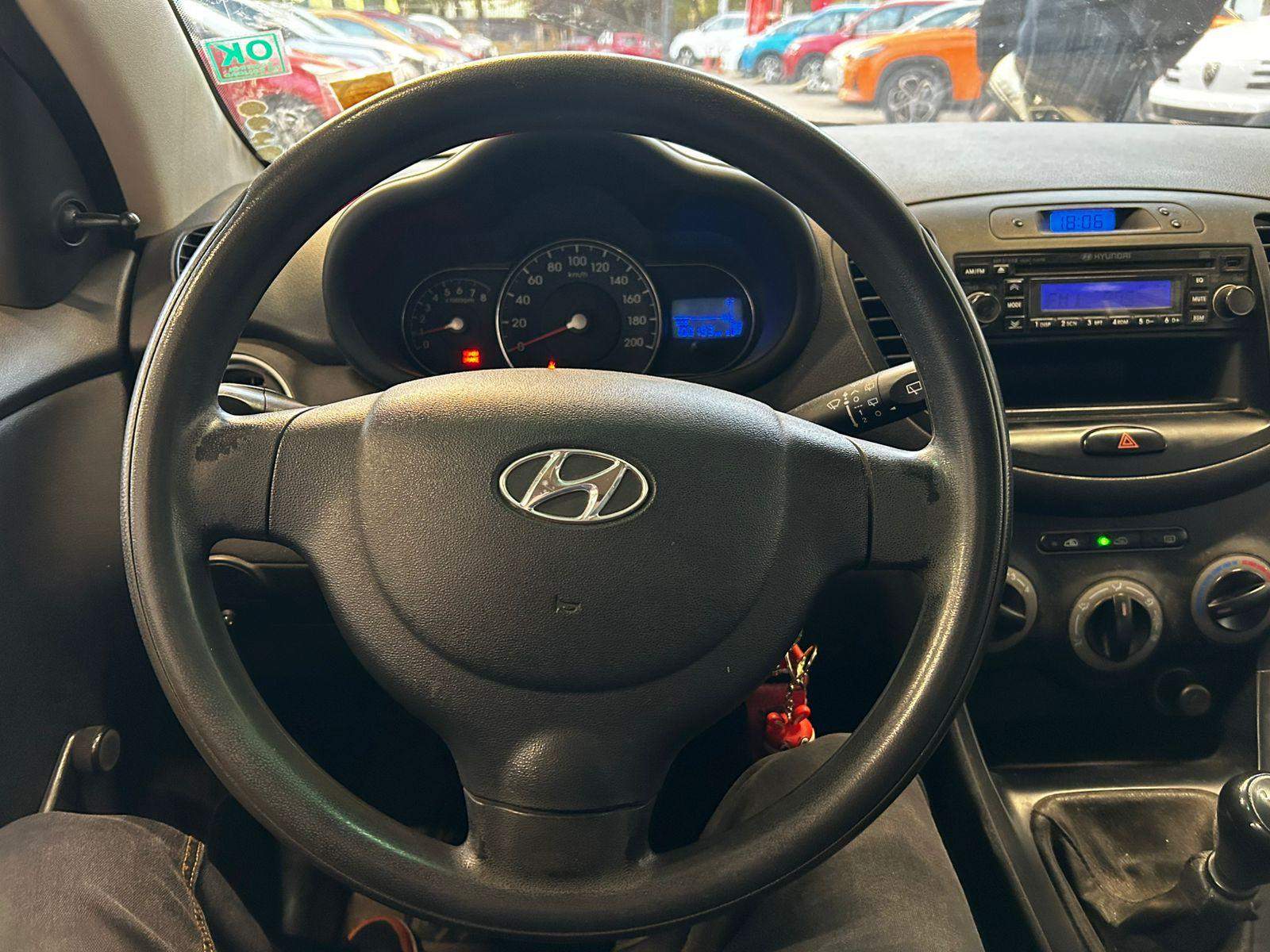 HYUNDAI - 2