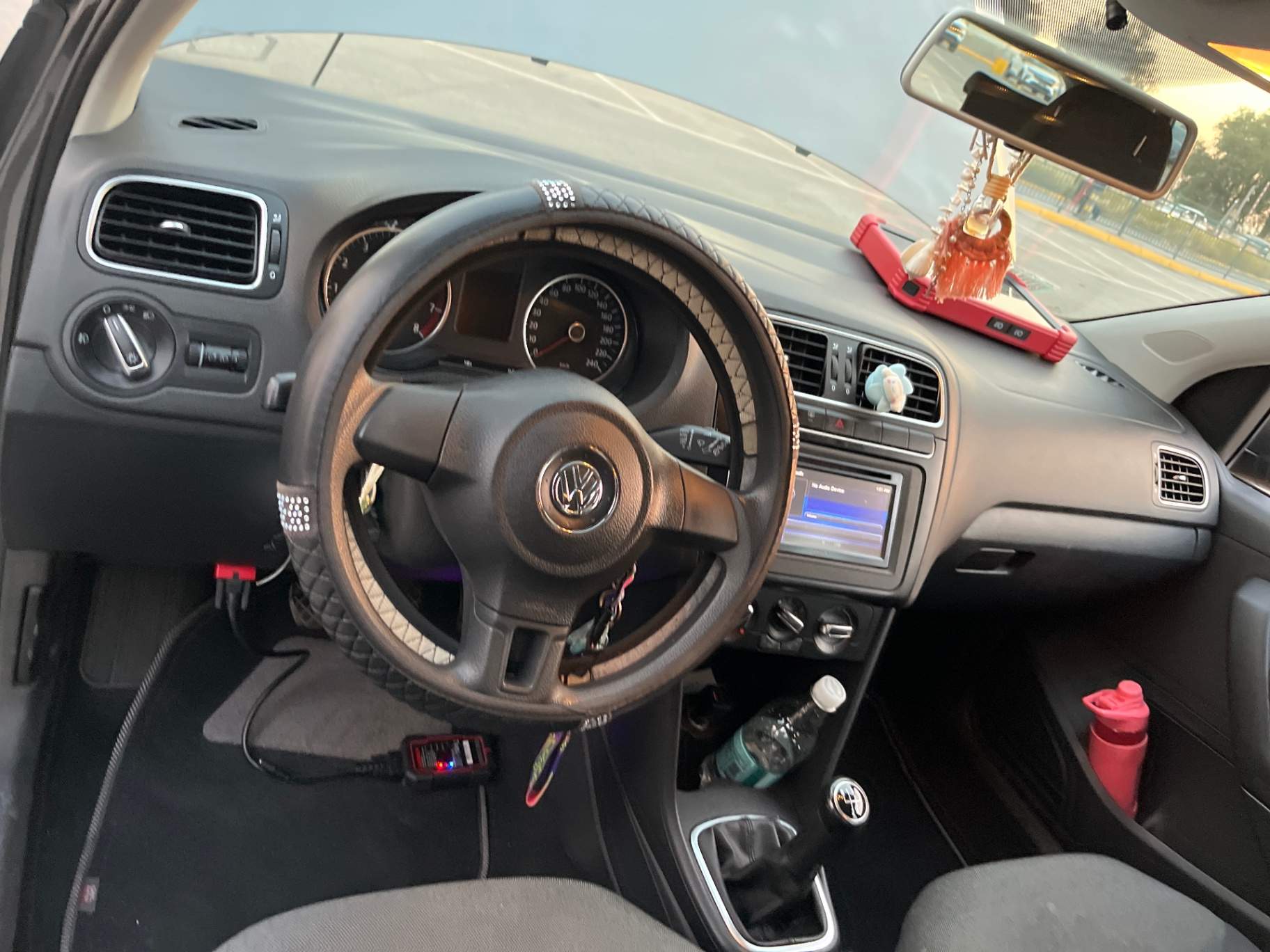 VOLKSWAGEN - 2