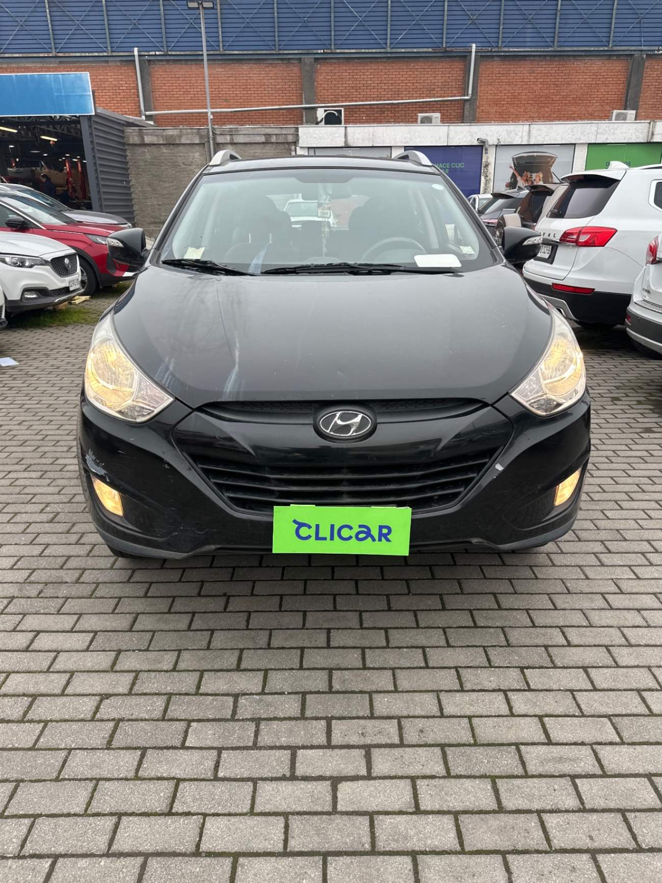 HYUNDAI - 1