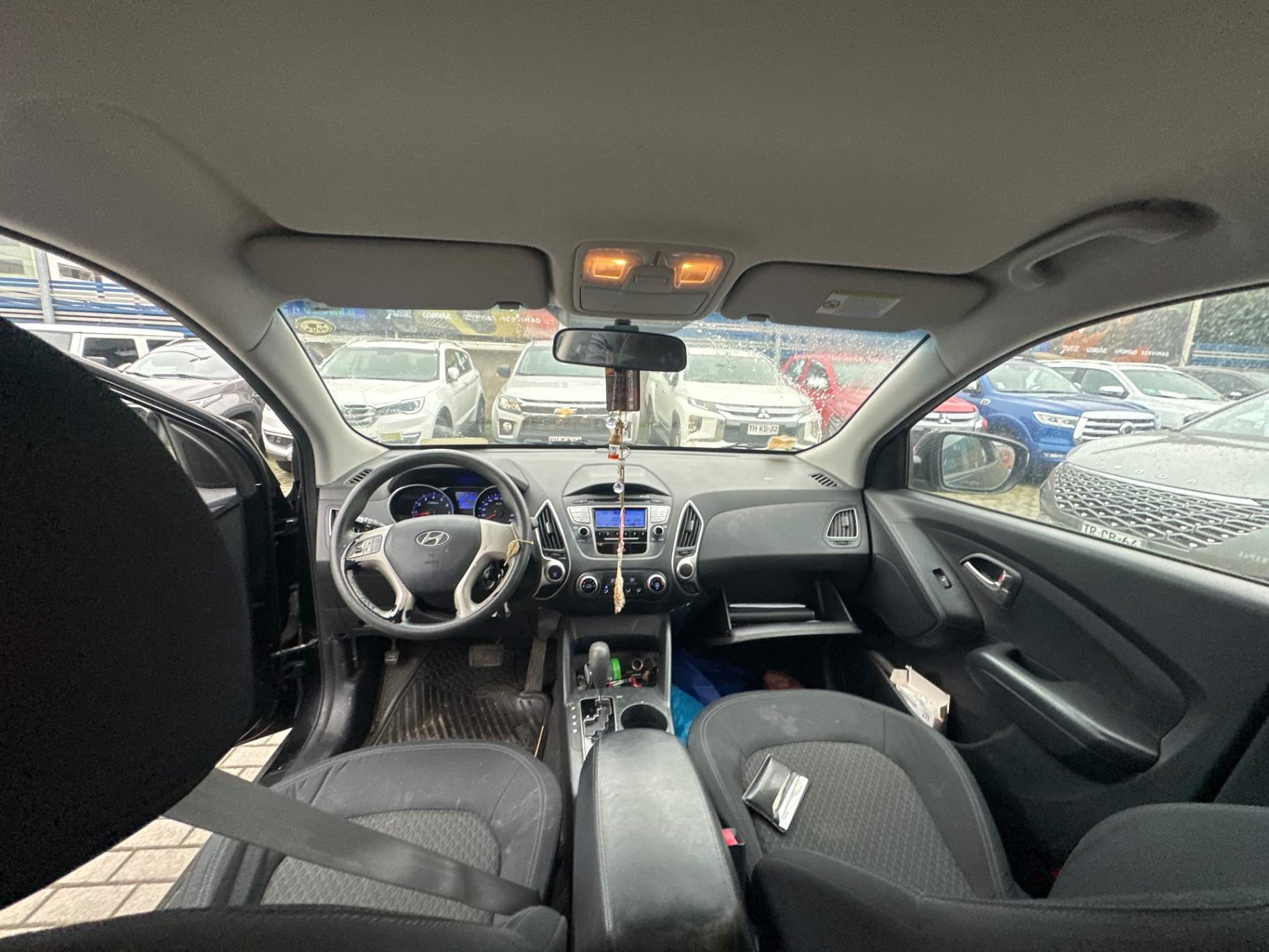 HYUNDAI - 2