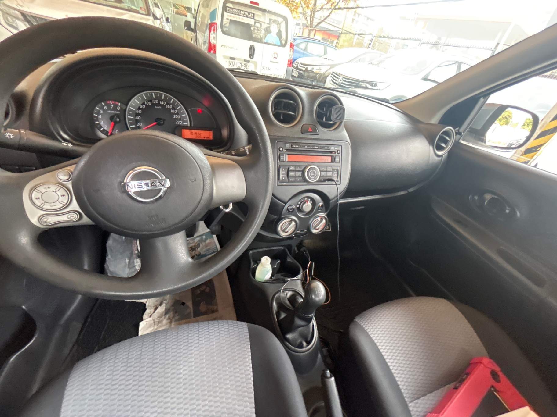 NISSAN - 2
