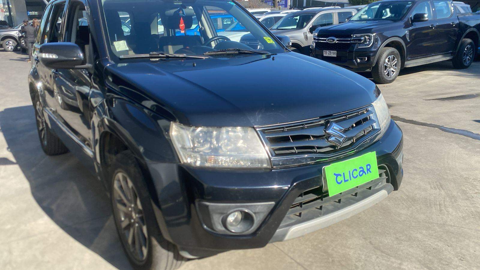 SUZUKI