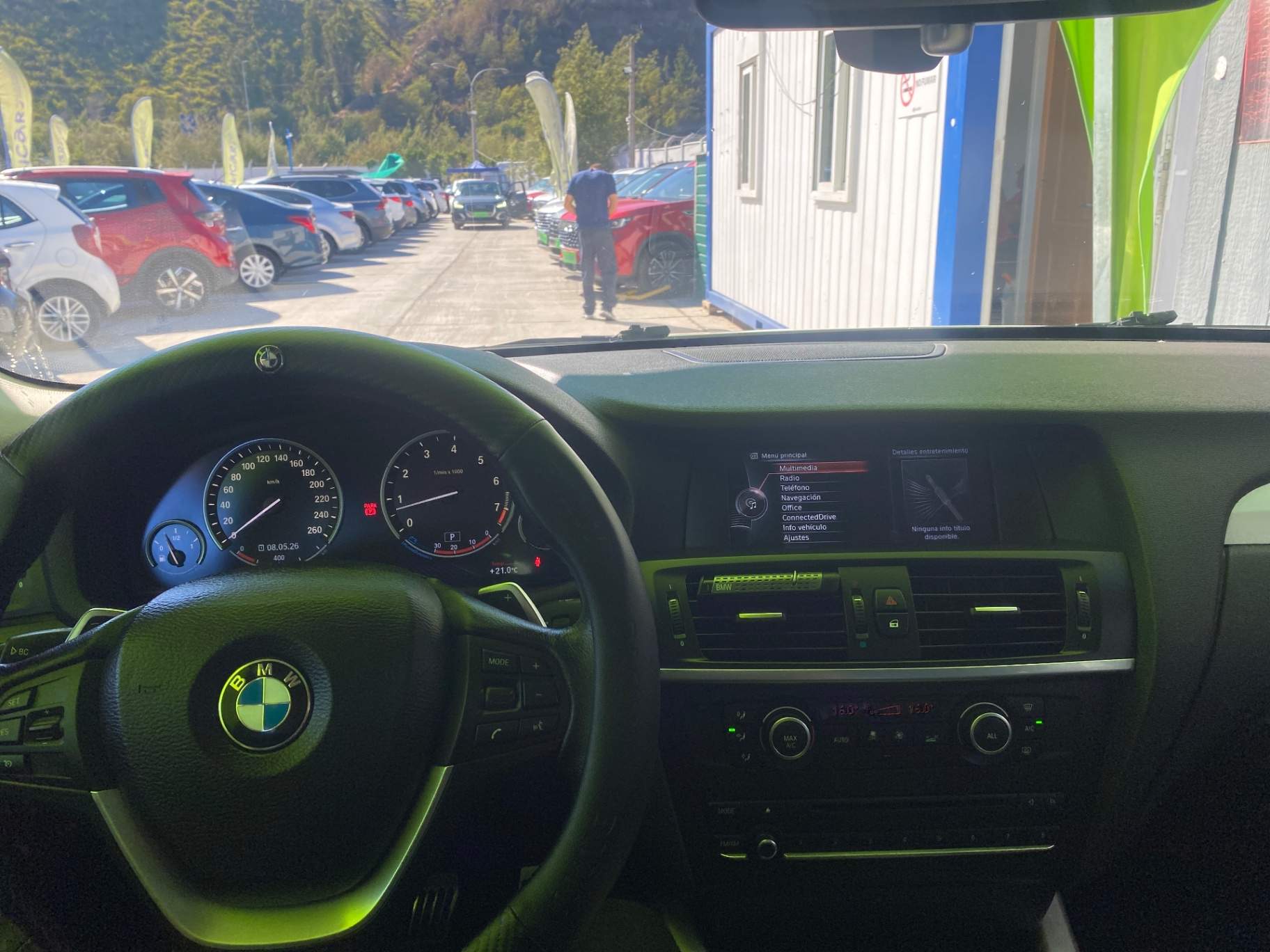 BMW - 2