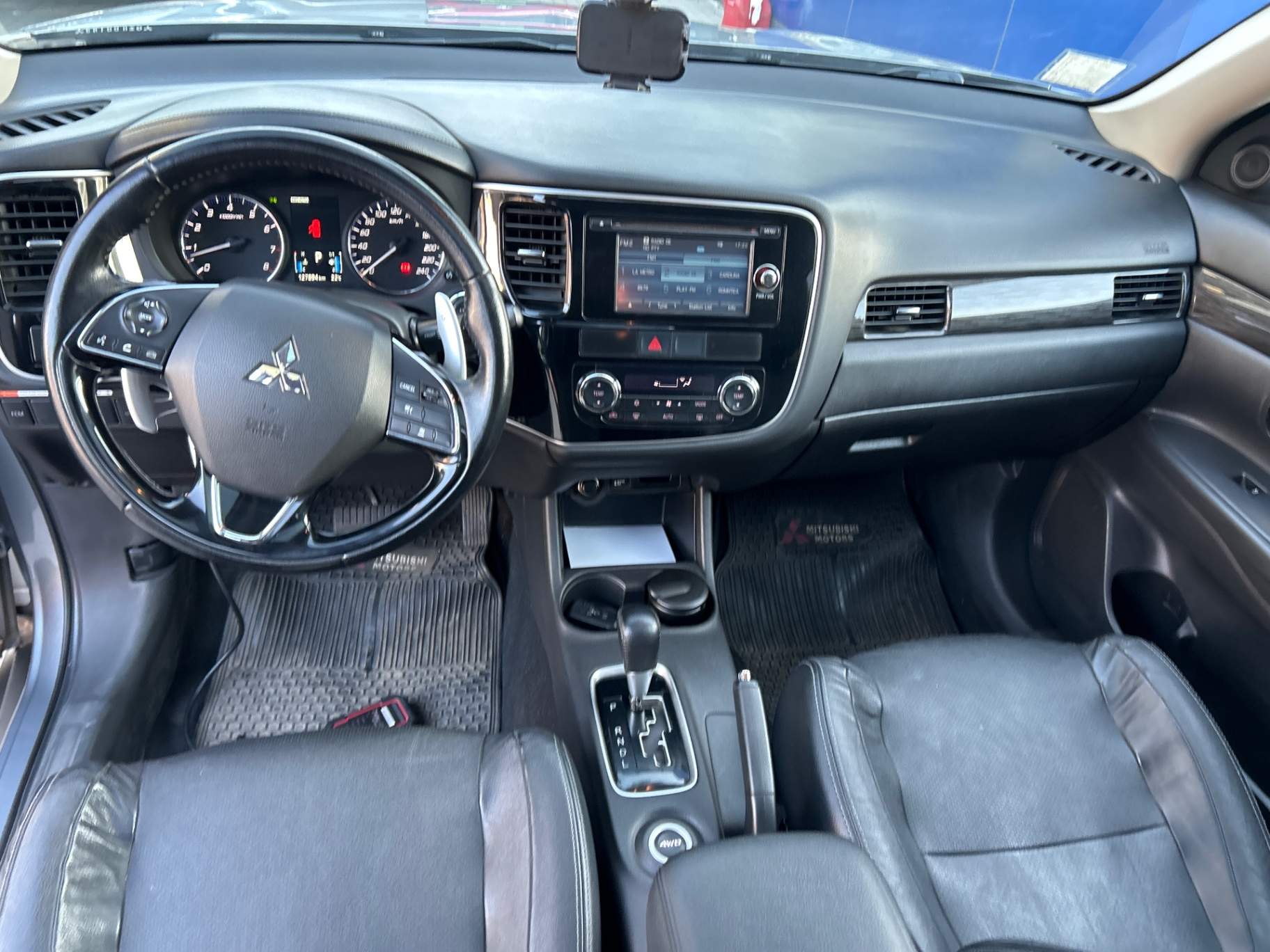 MITSUBISHI - 2