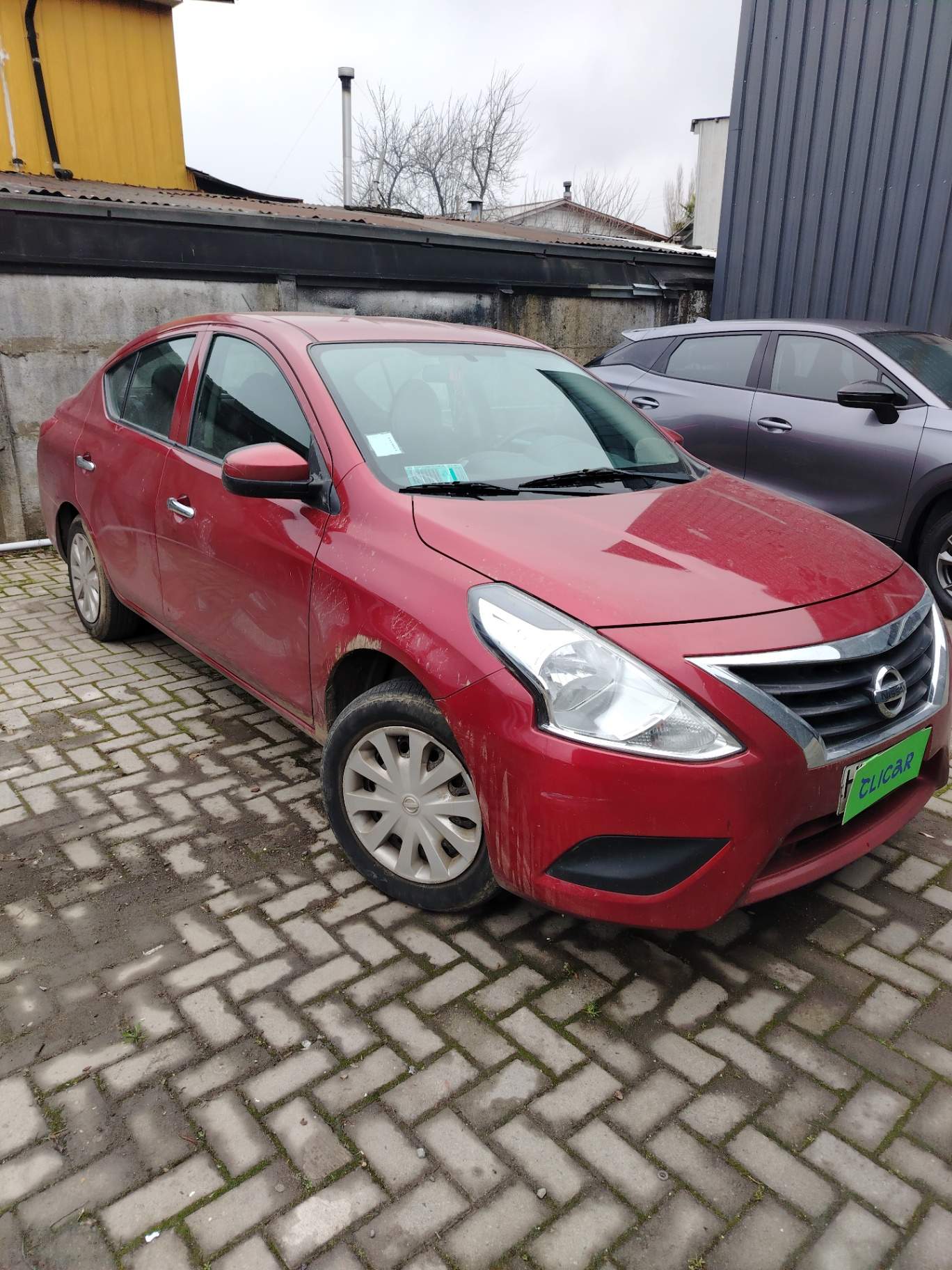 NISSAN