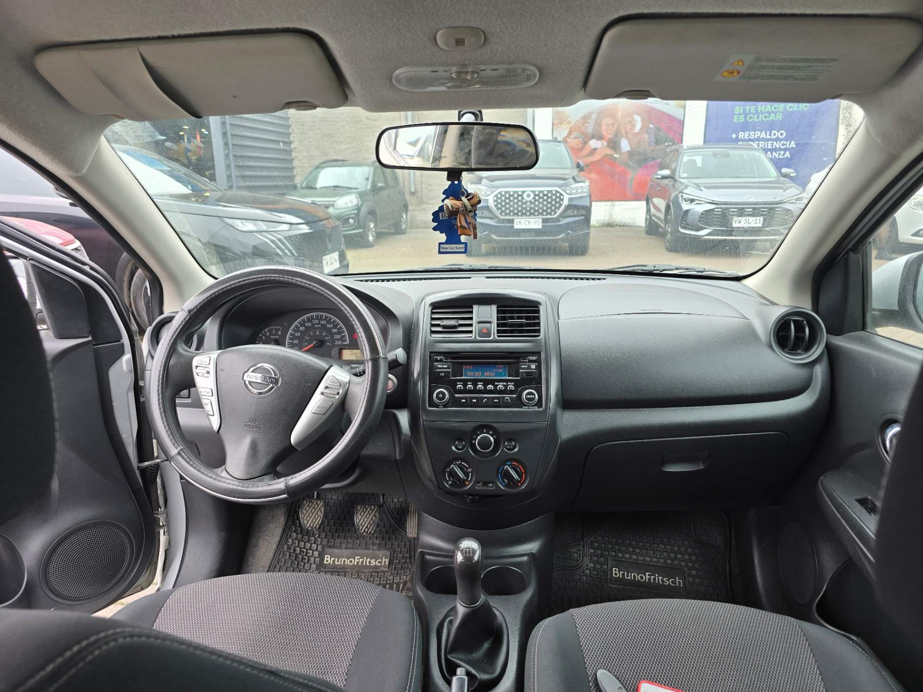 NISSAN - 2