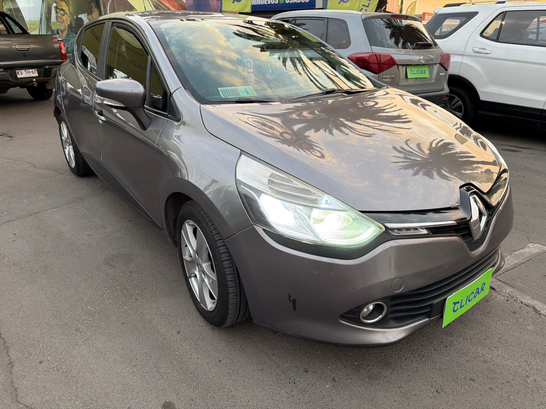 RENAULT