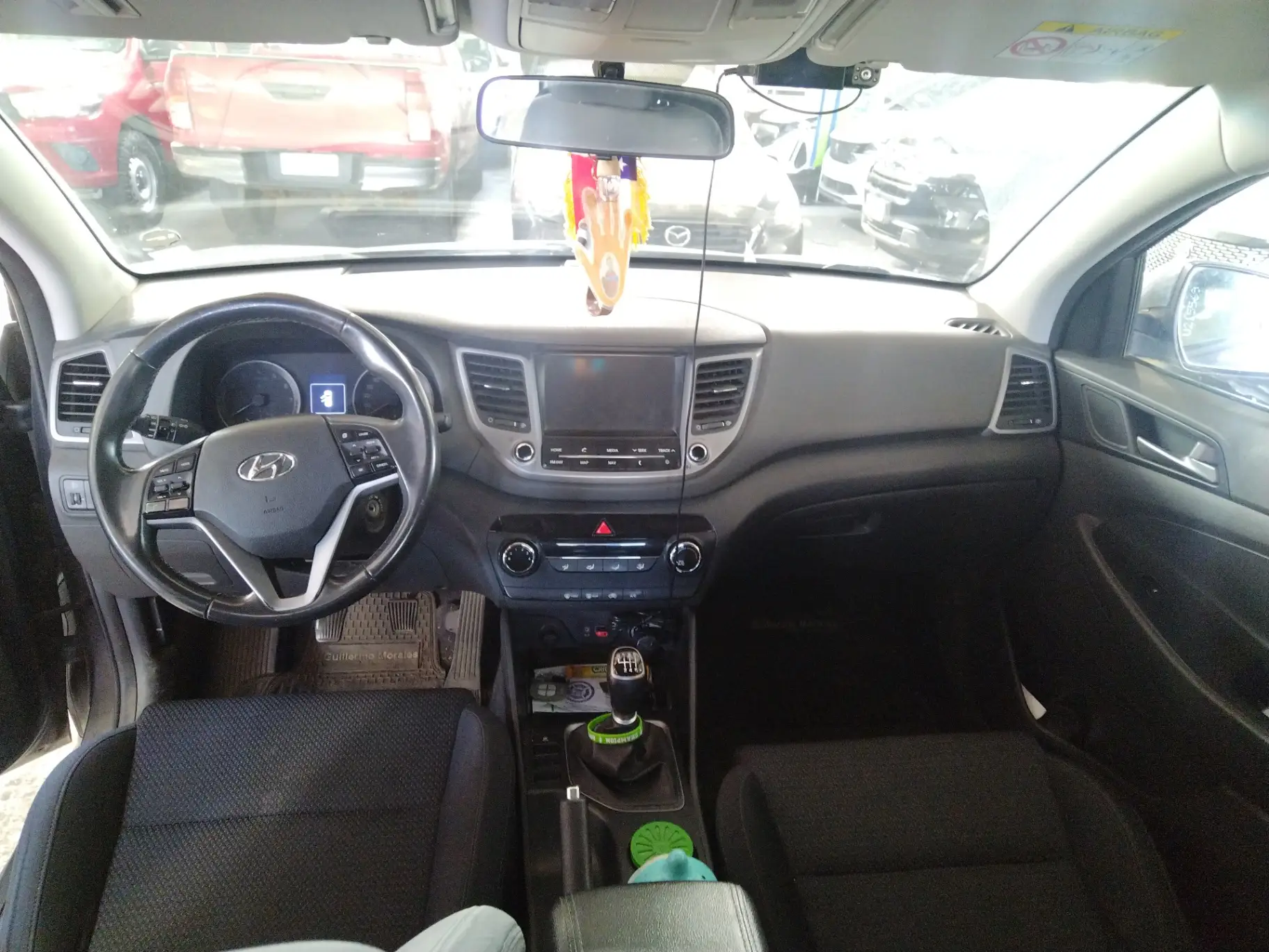 HYUNDAI - 2