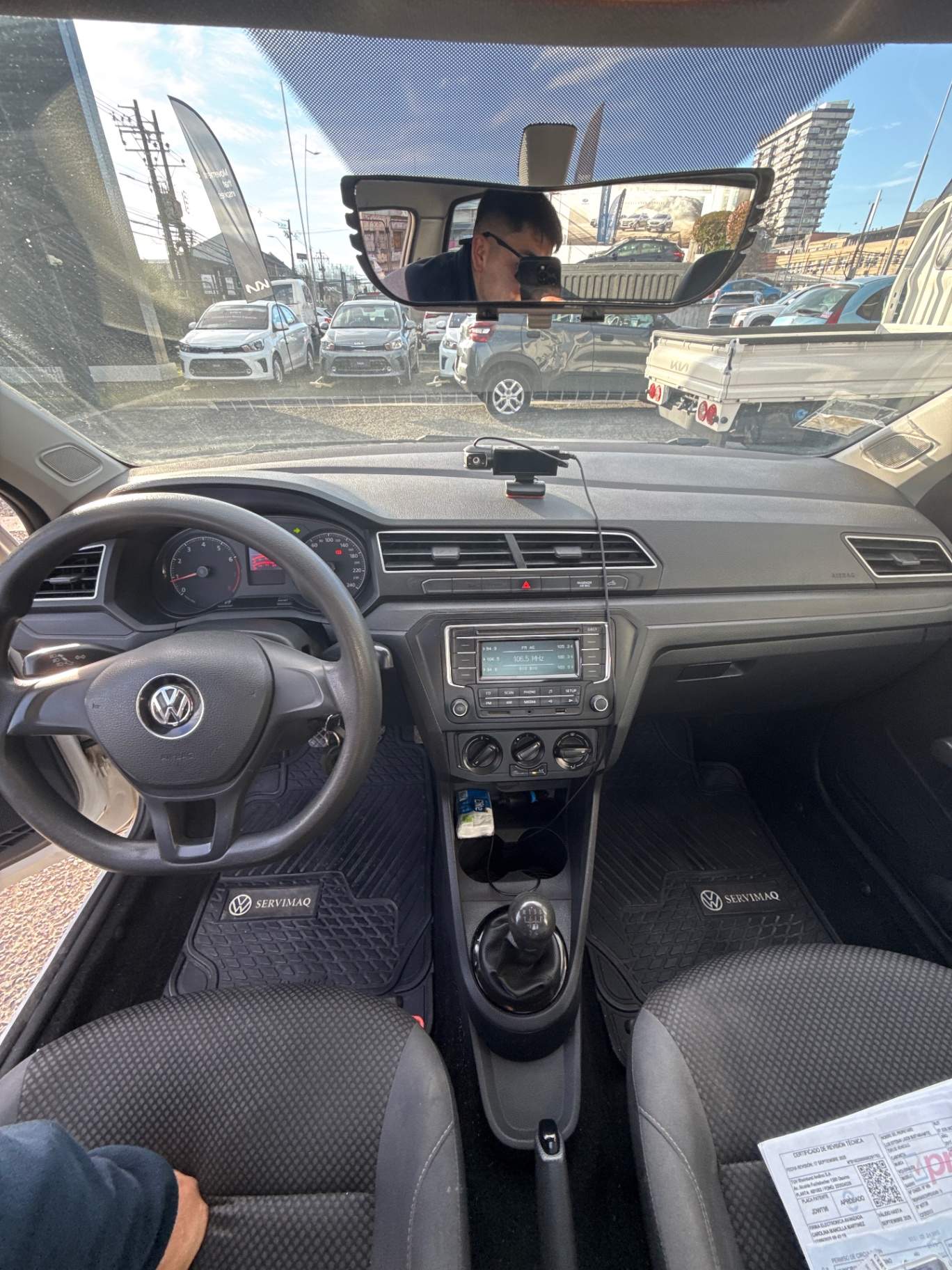 VOLKSWAGEN - 2