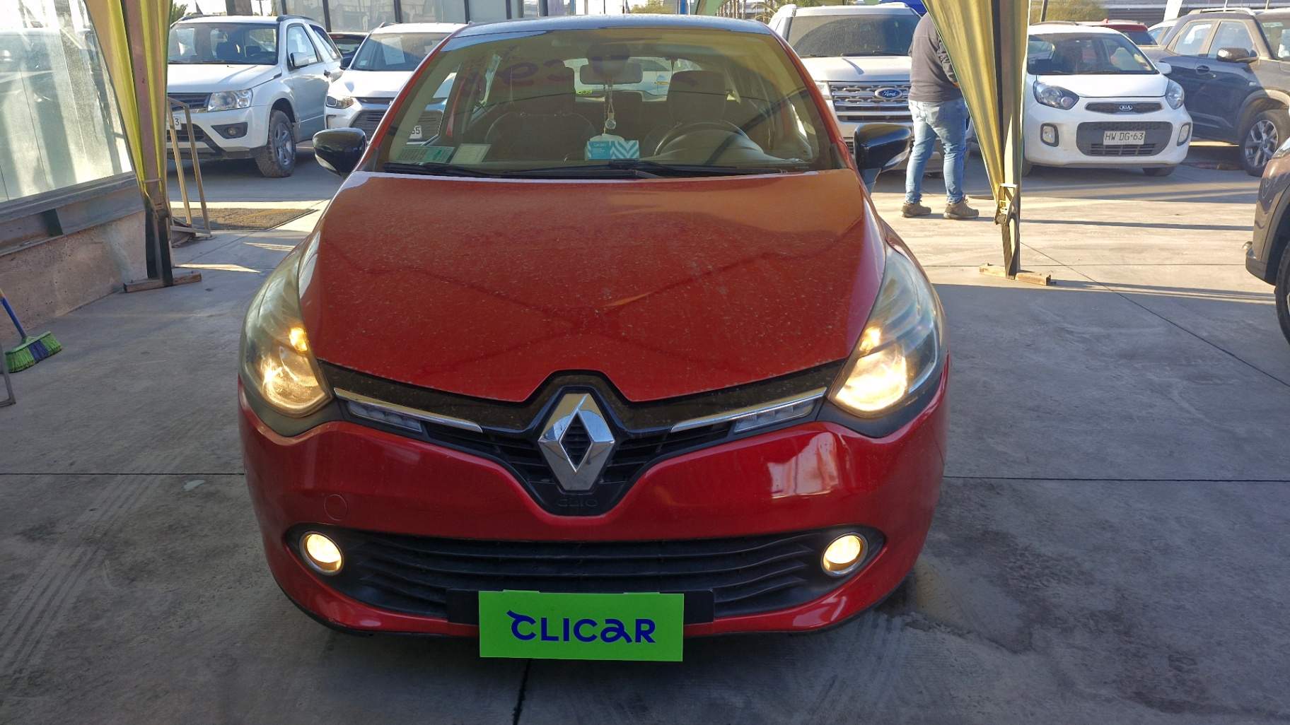 RENAULT - 1