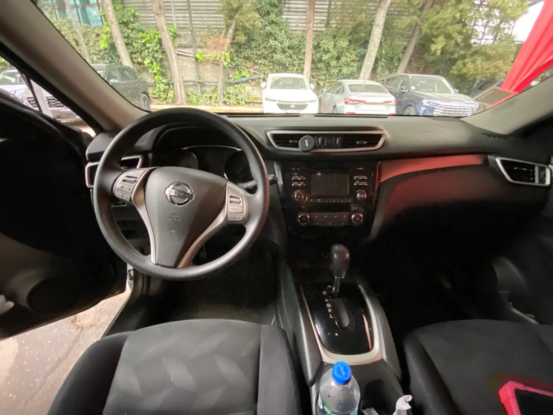 NISSAN - 2