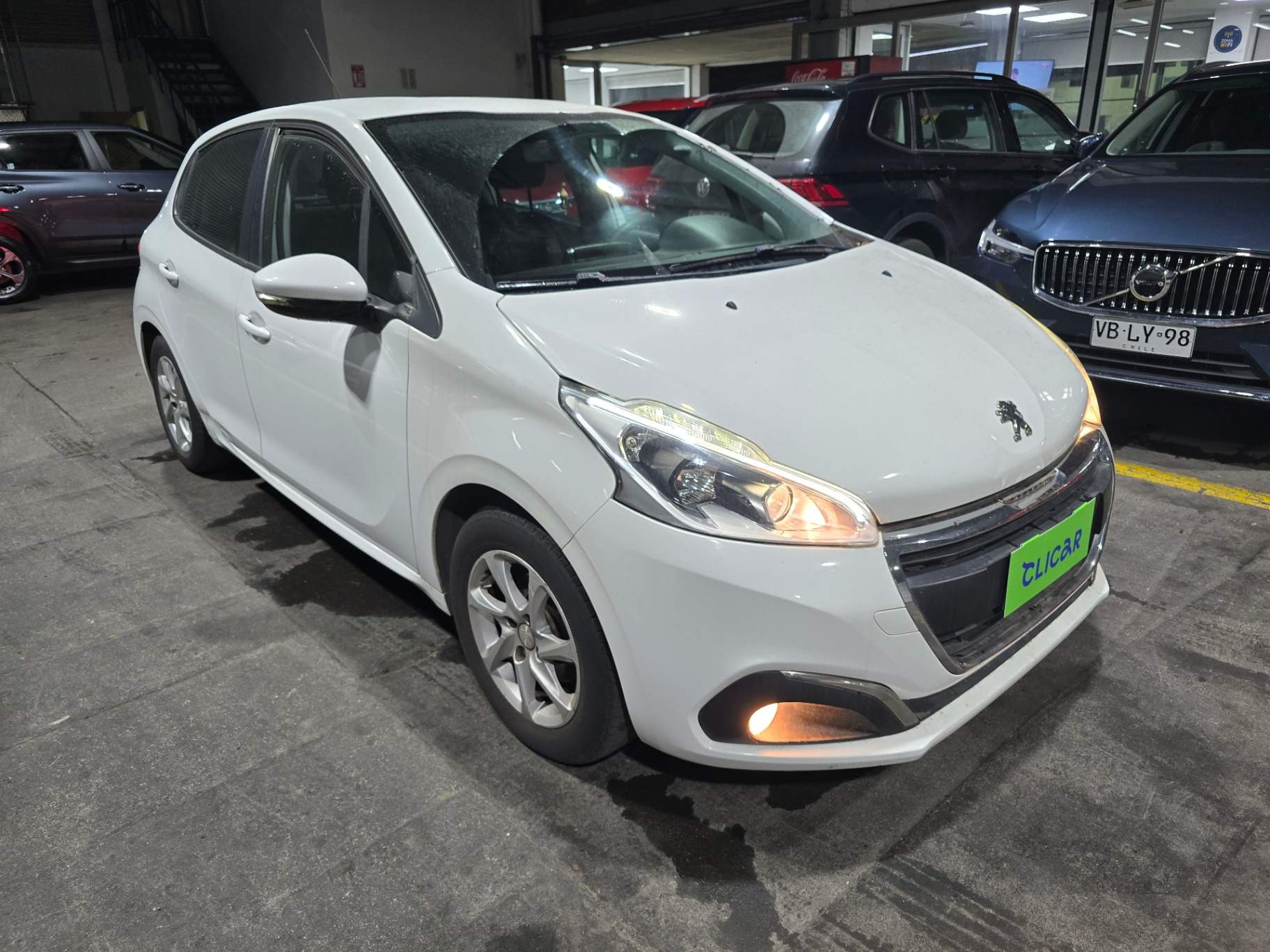 PEUGEOT