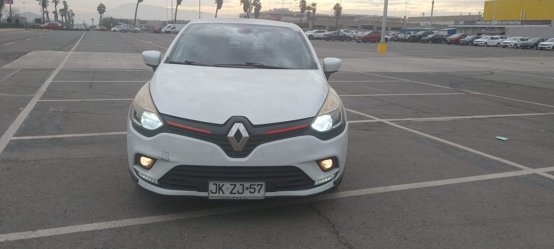 RENAULT - 1