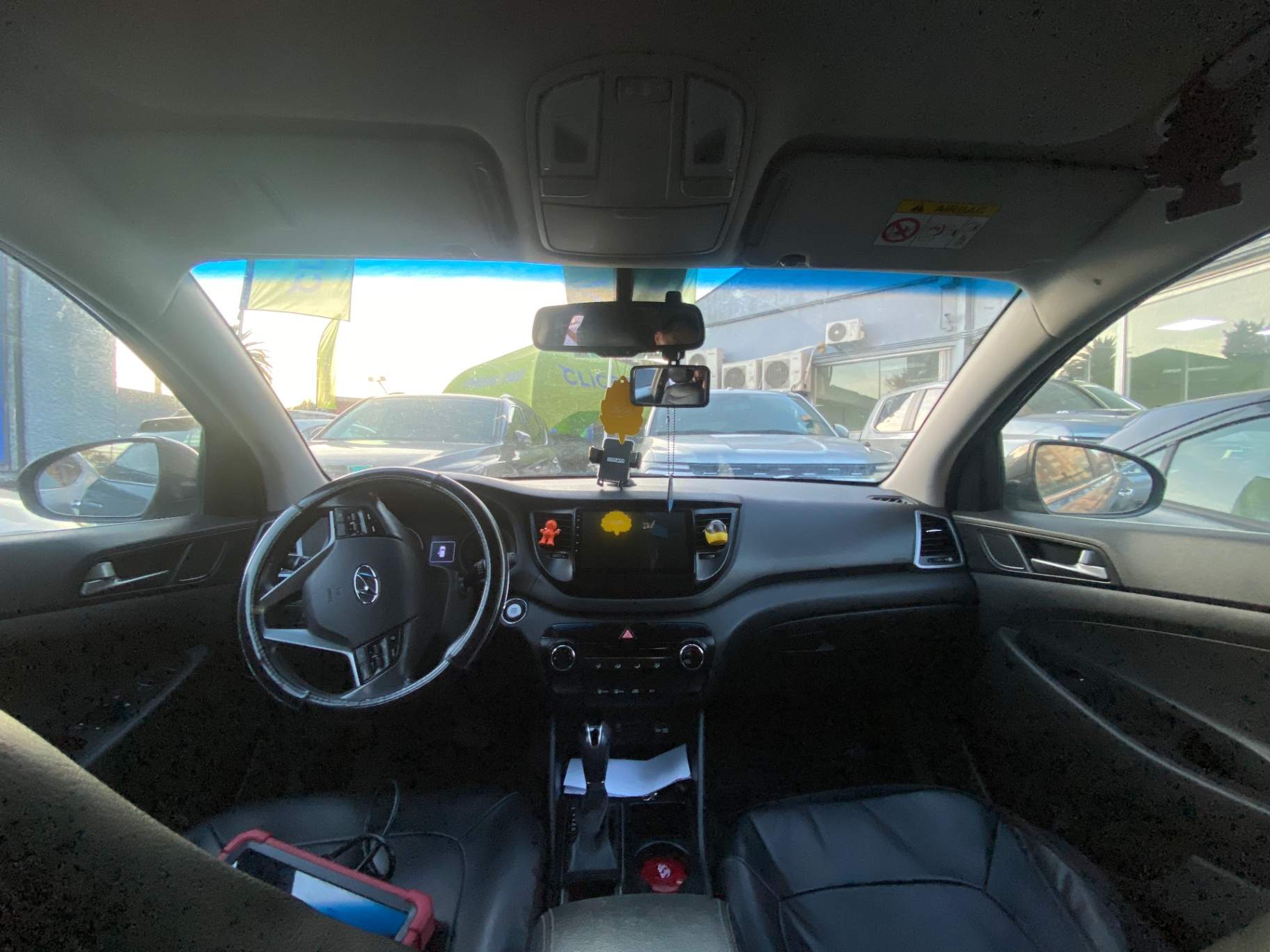 HYUNDAI - 2