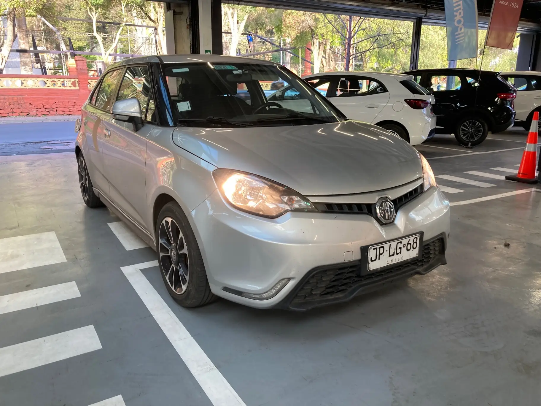 MG