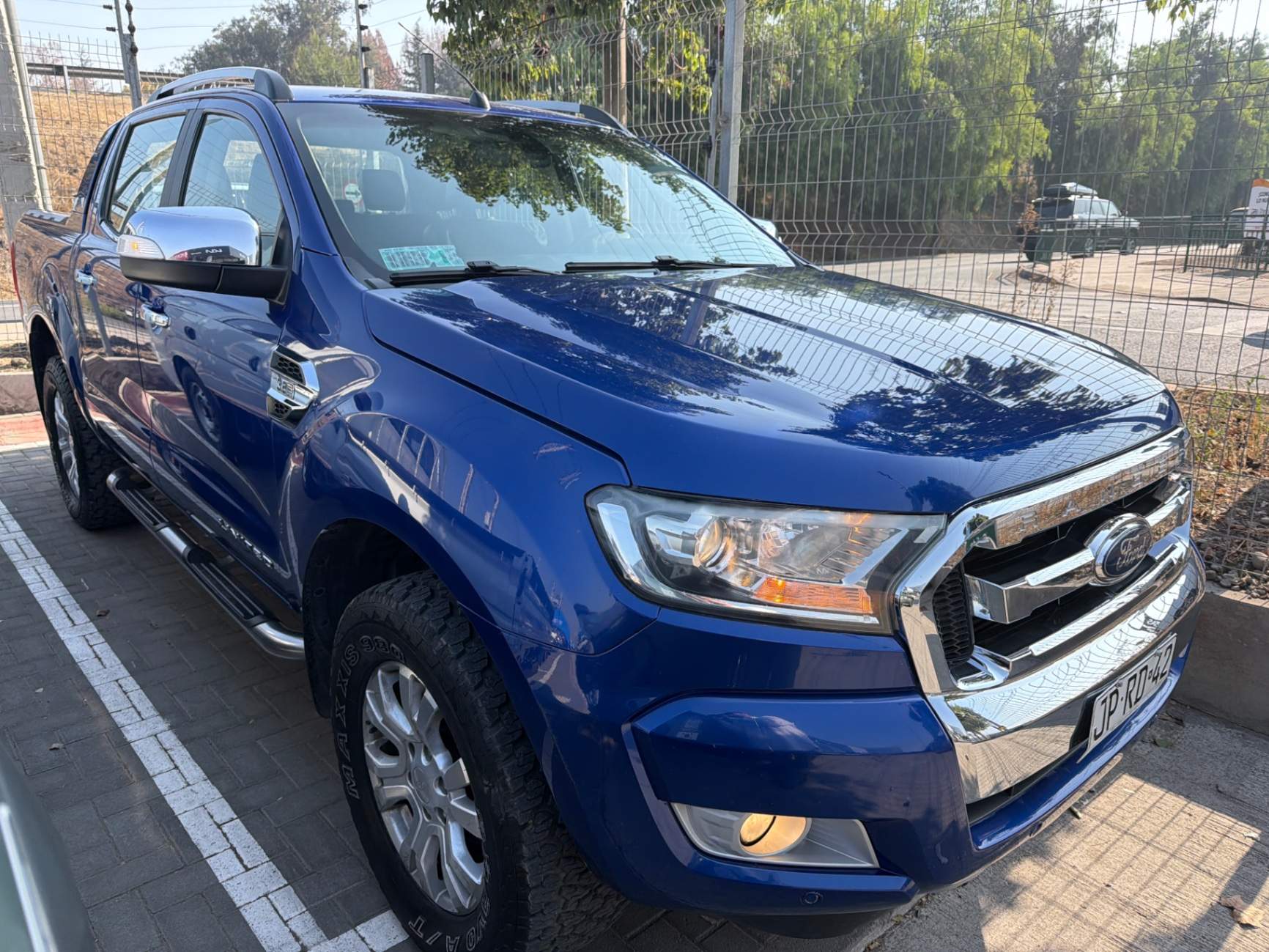 FORD