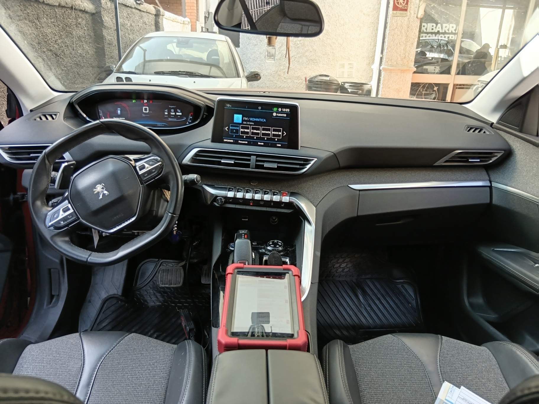 PEUGEOT - 2