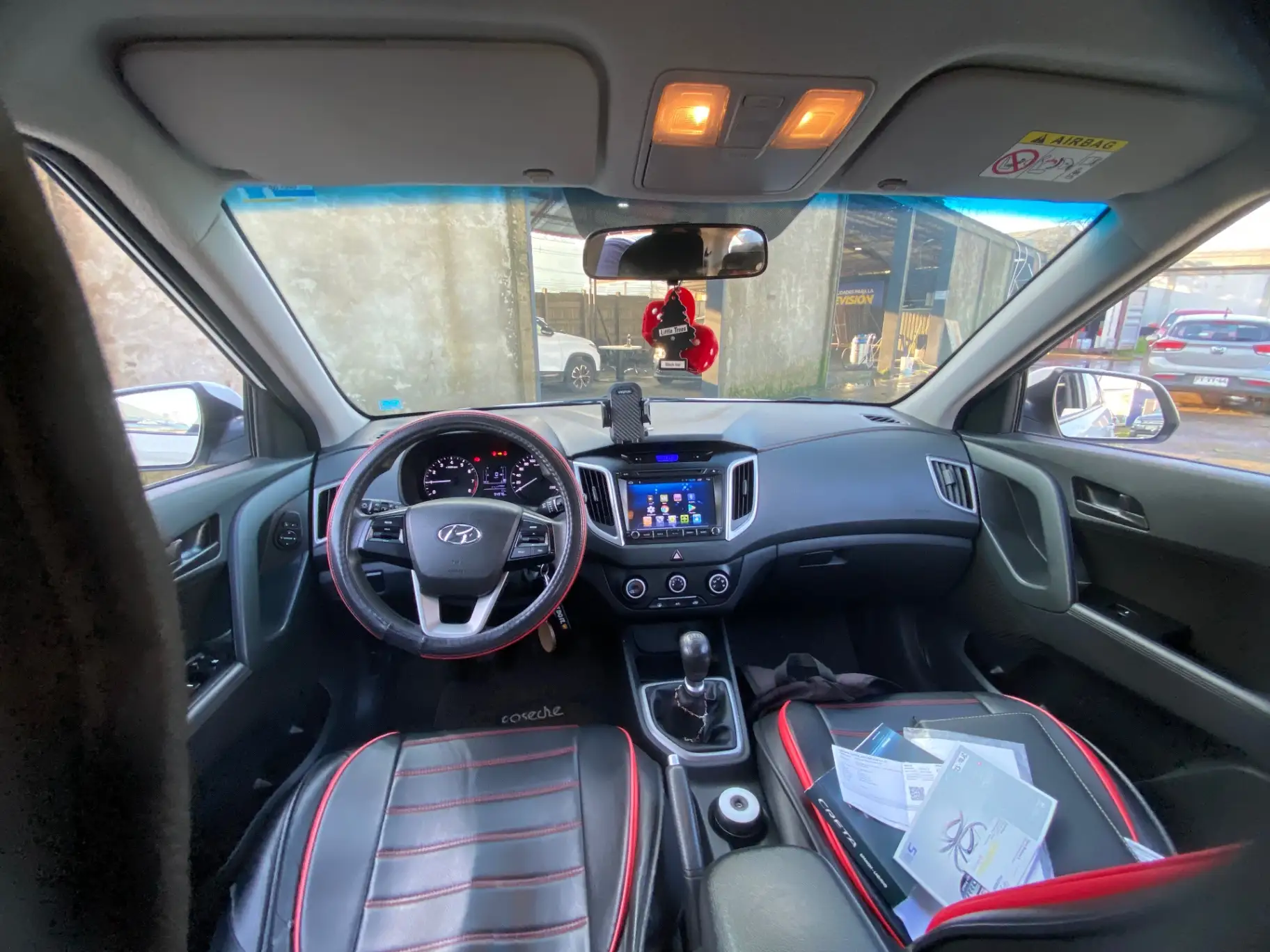 HYUNDAI - 2