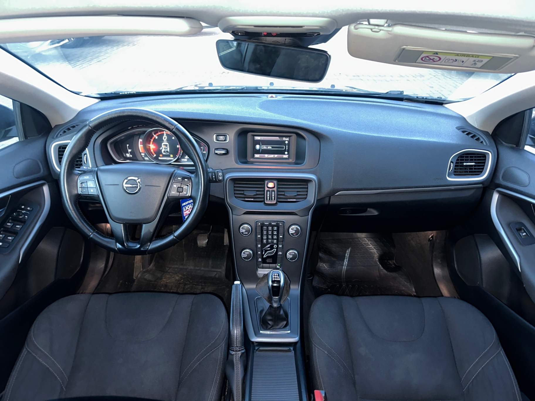 VOLVO - 2