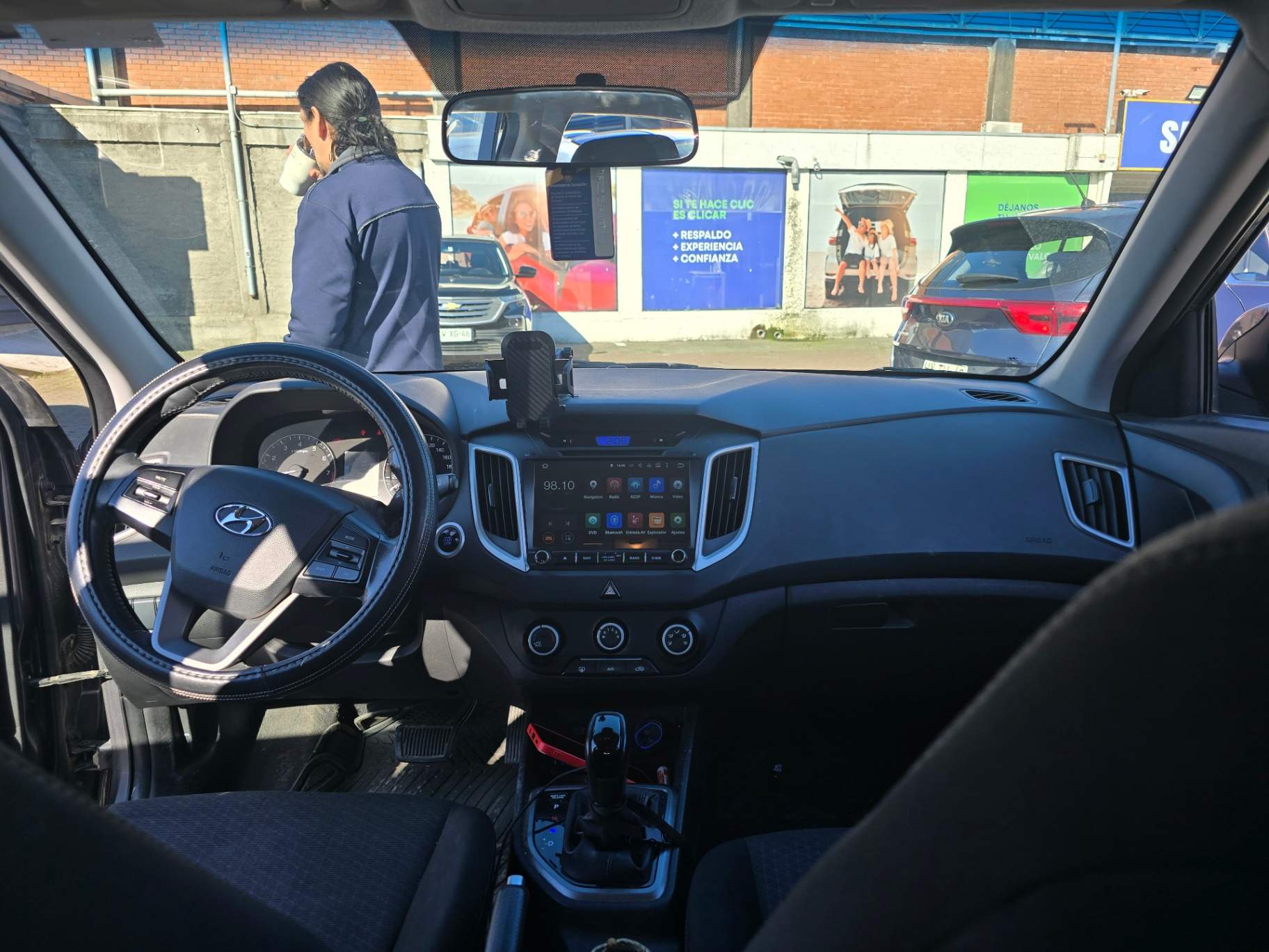 HYUNDAI - 2