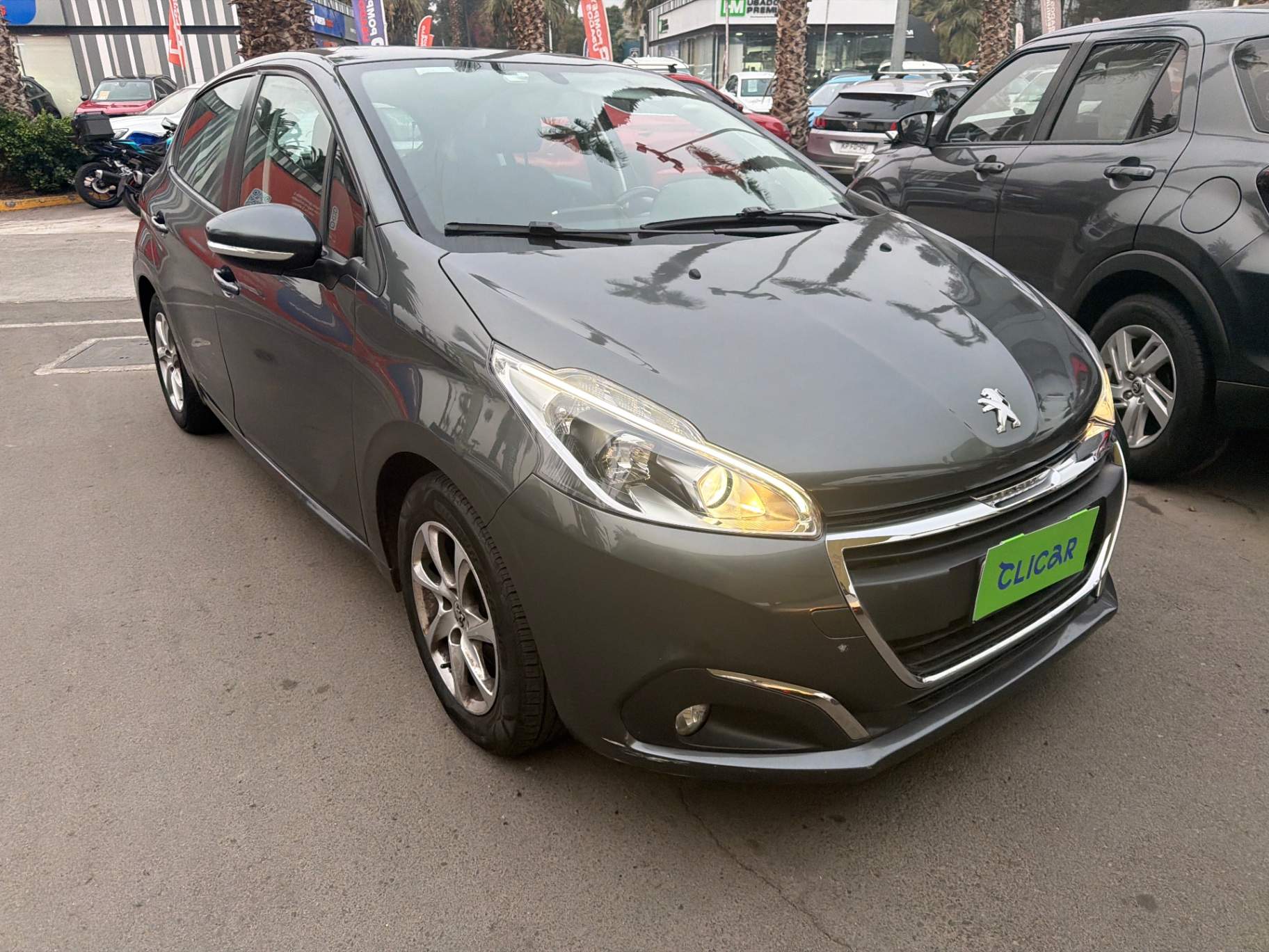 PEUGEOT
