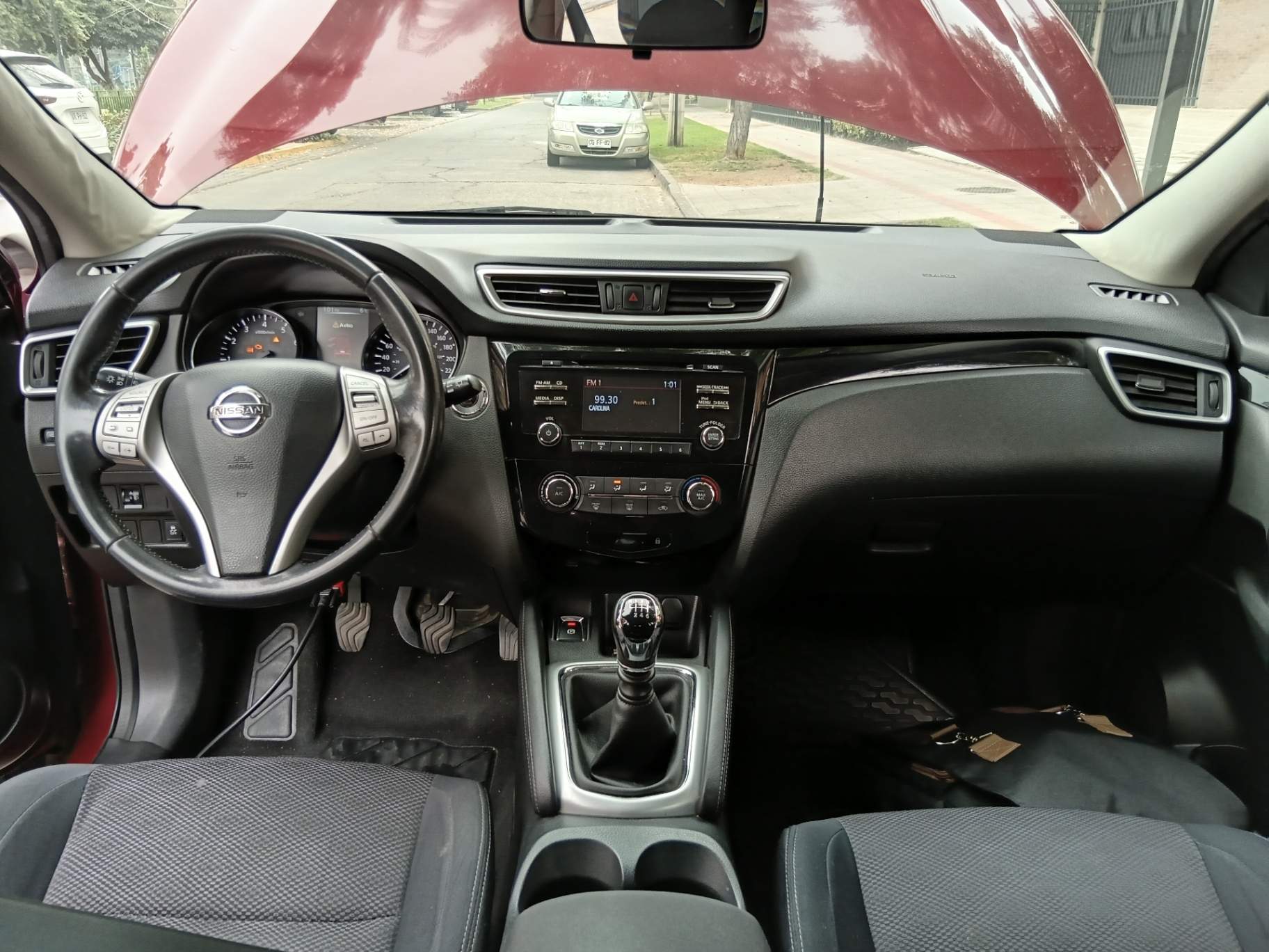 NISSAN - 2