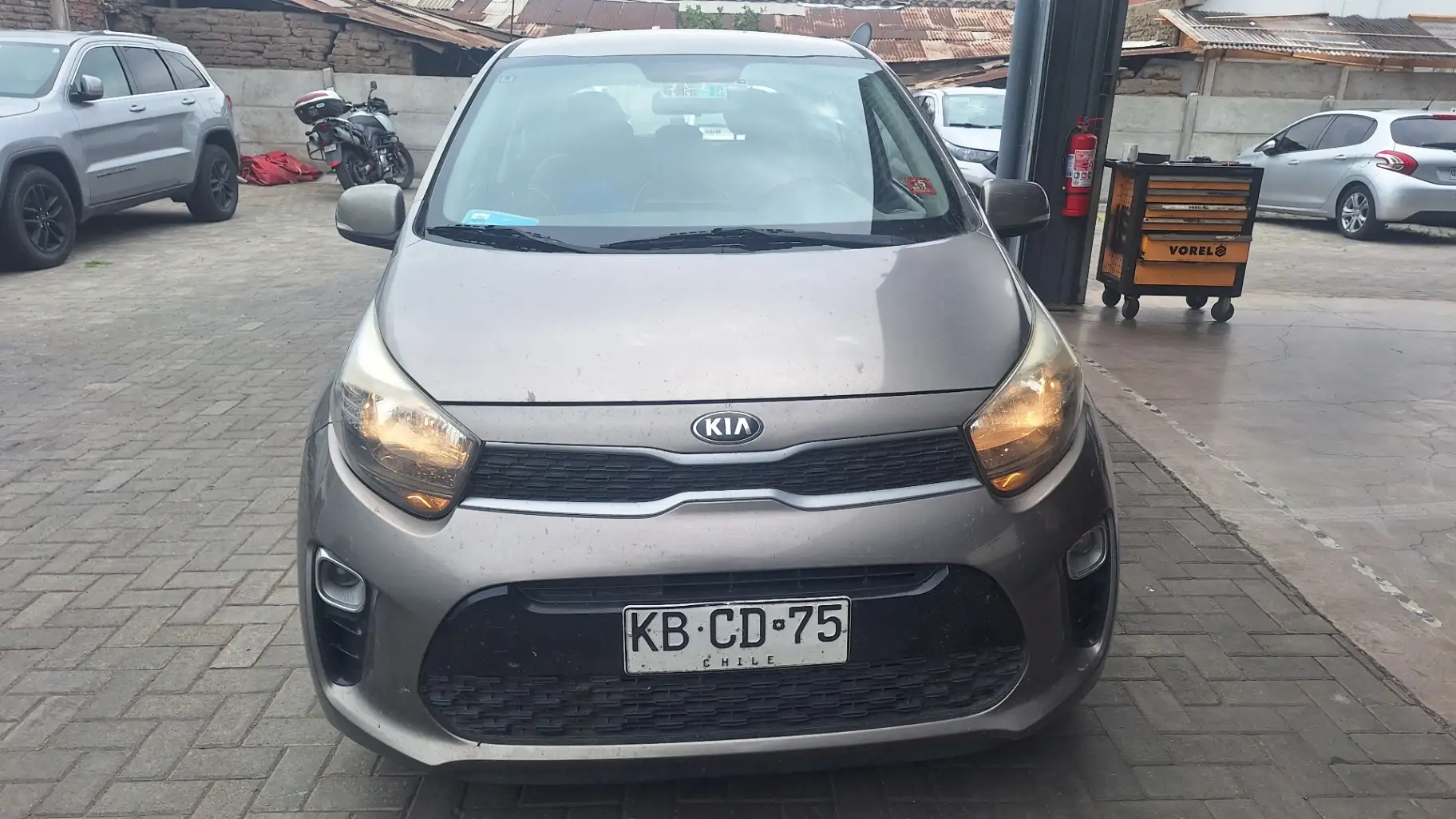 KIA - 1