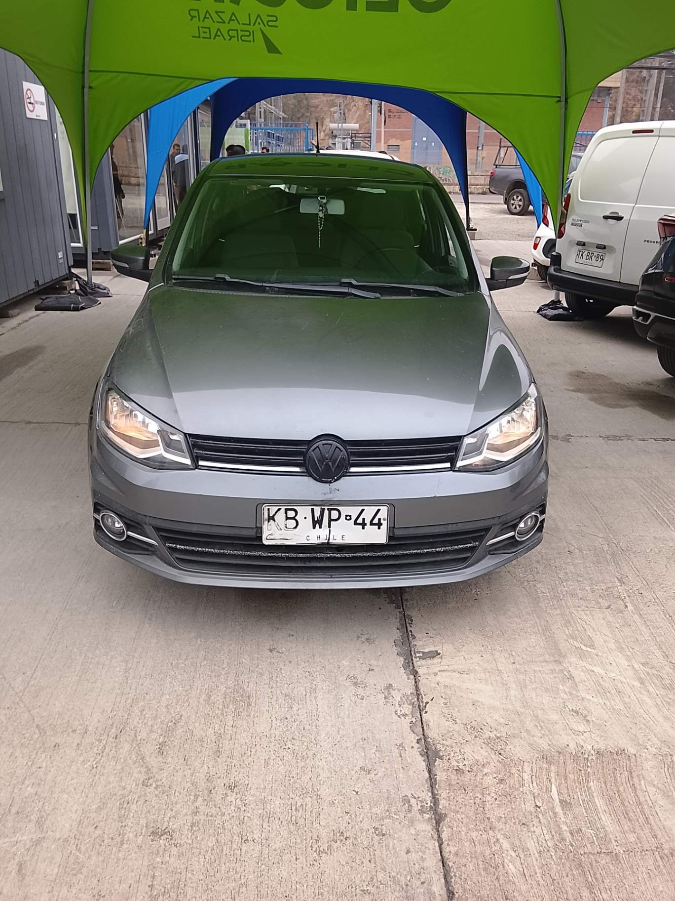 VOLKSWAGEN - 1
