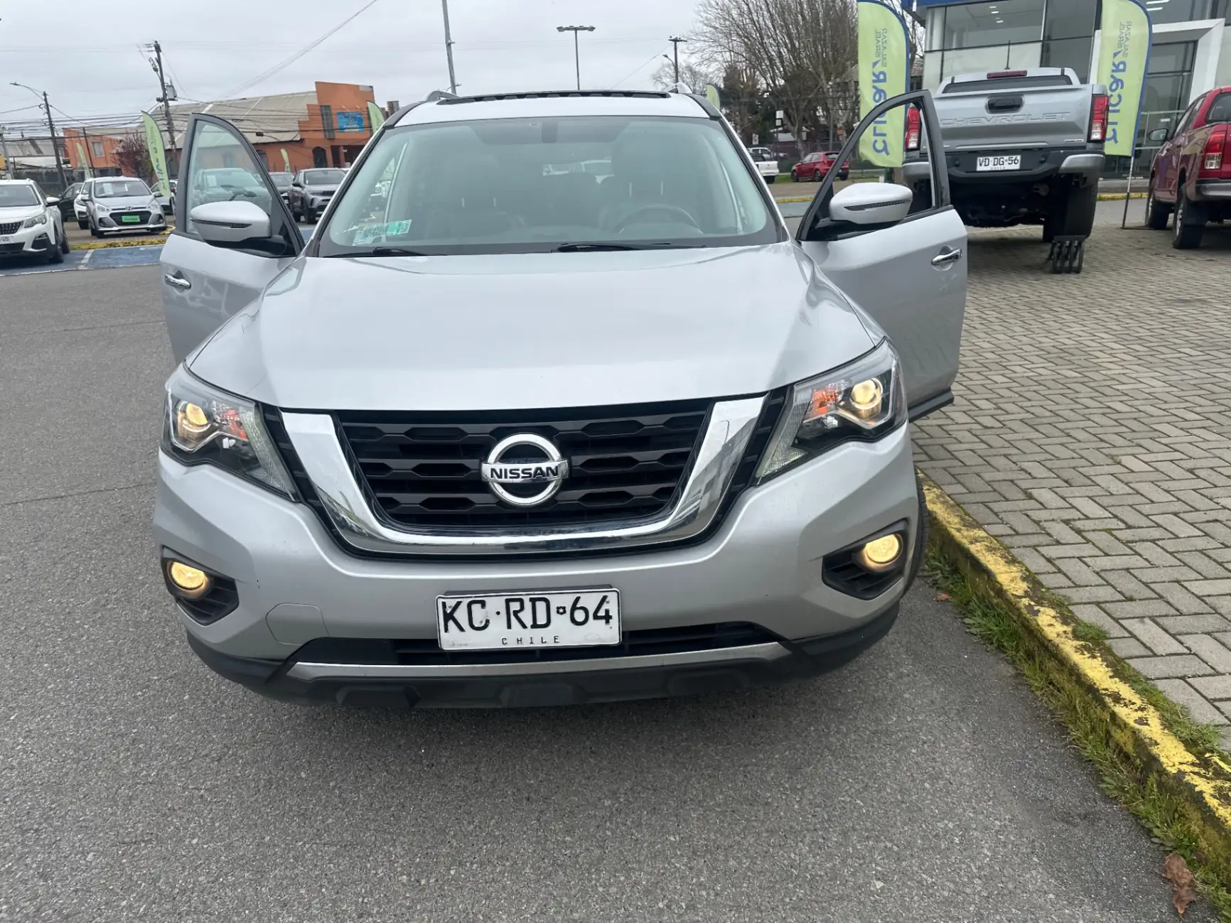 NISSAN - 1