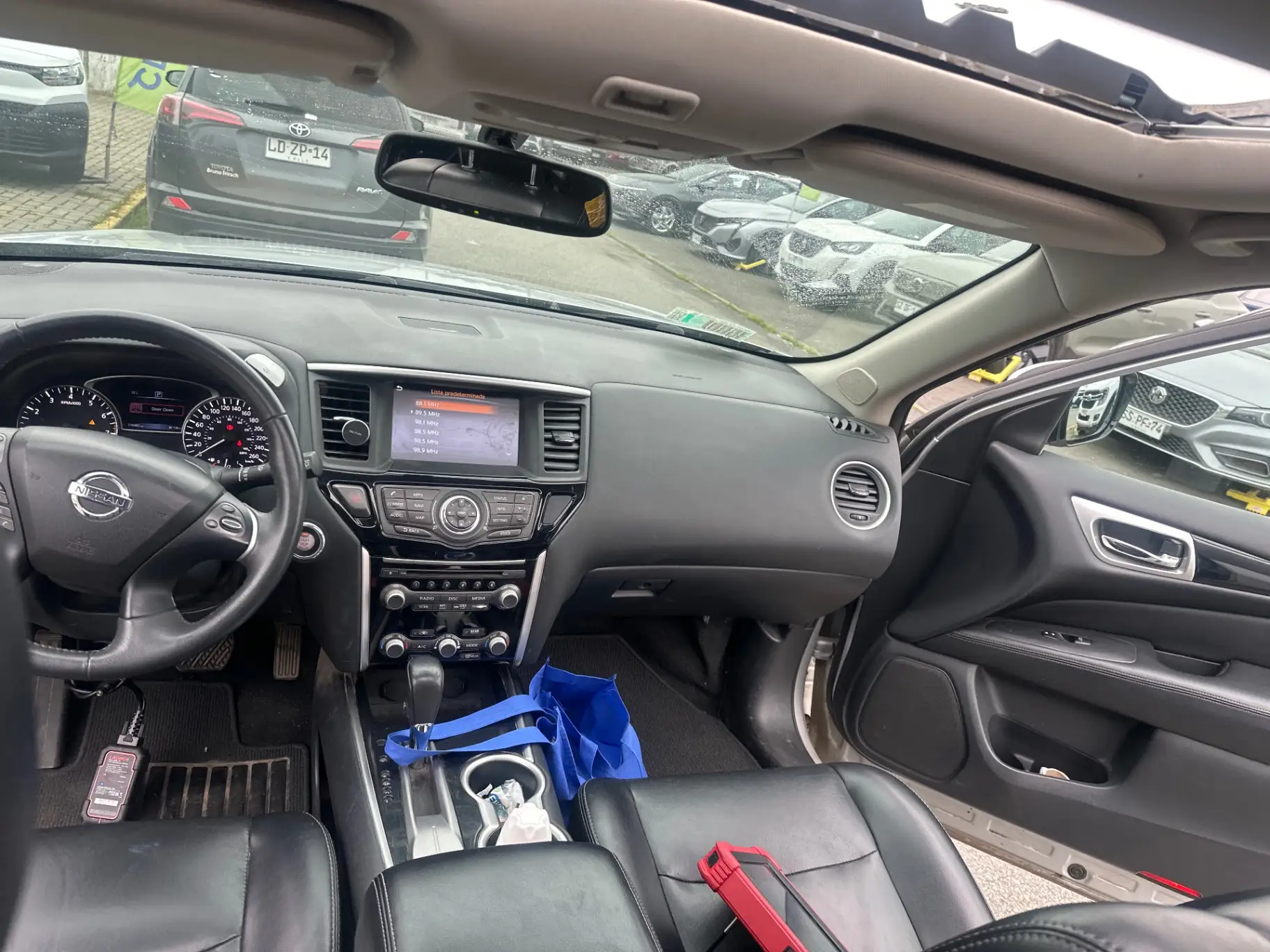 NISSAN - 2